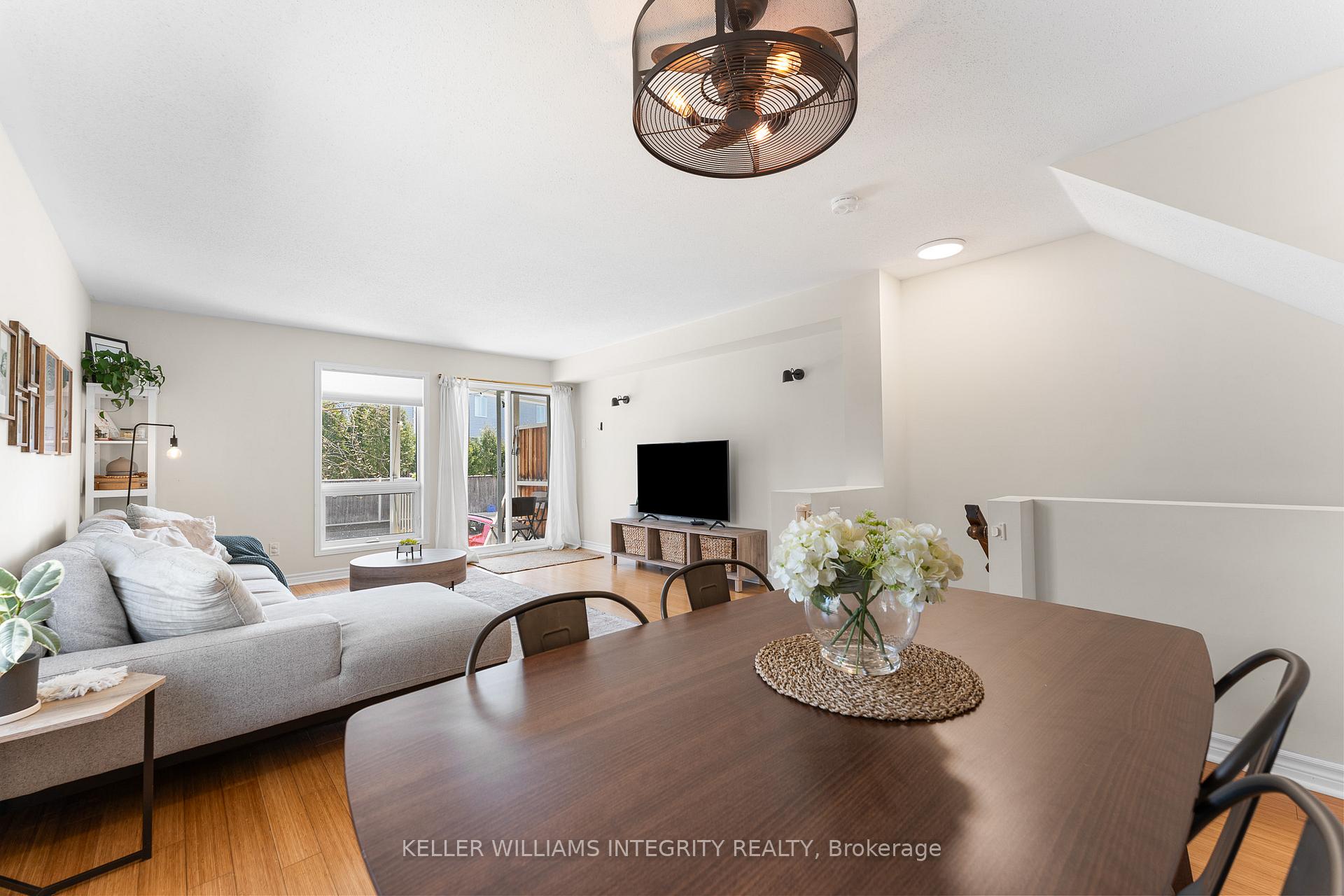 Photo 11 of 222 Chapman Mills Drive, Ottawa, Barrhaven - Strandherd — HOMEH