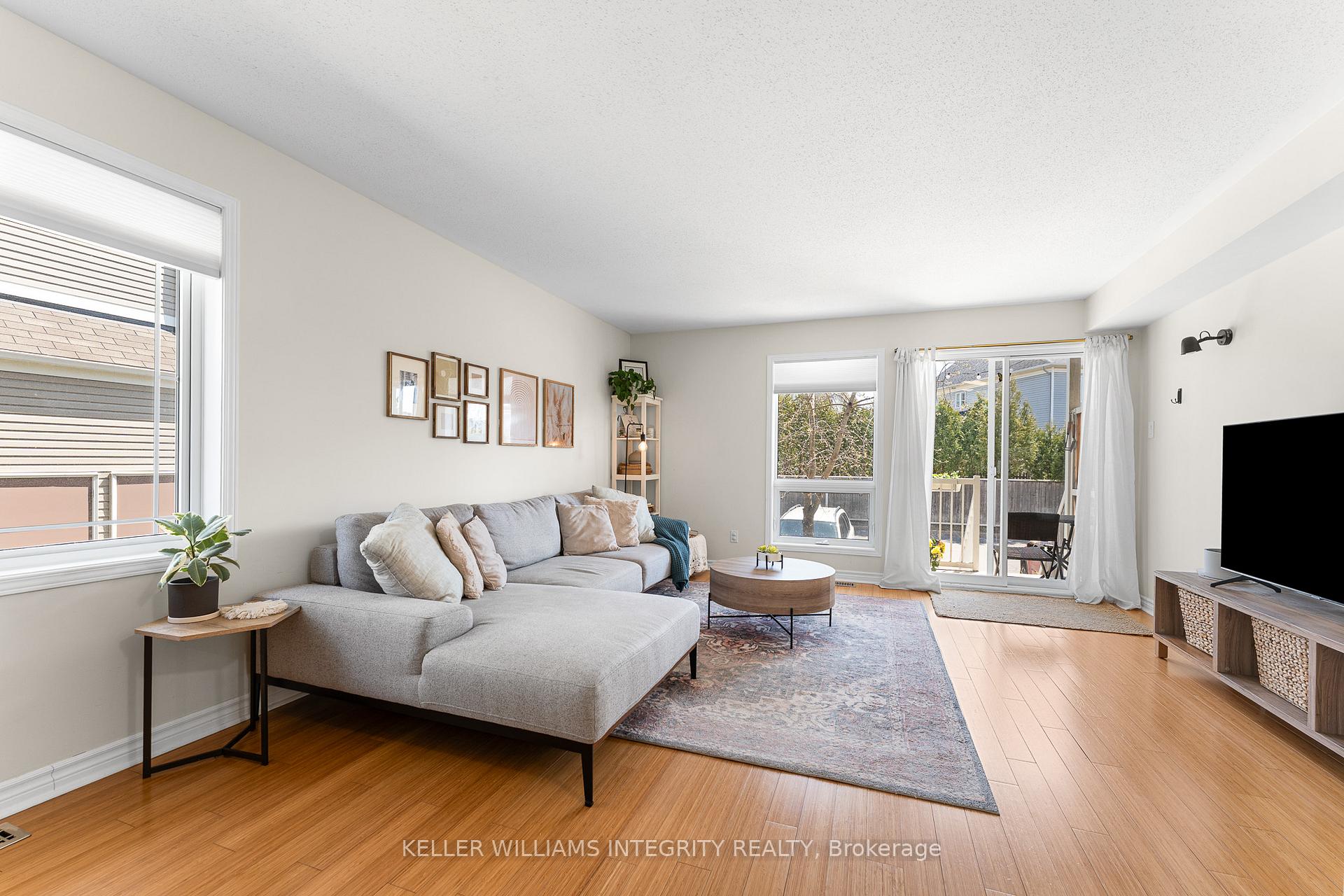 Photo 13 of 222 Chapman Mills Drive, Ottawa, Barrhaven - Strandherd — HOMEH