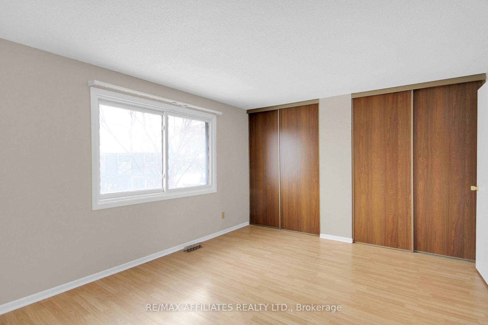Photo 13 of Unit C, 432 Moodie Drive, Ottawa, Westcliffe Estates — HOMEH