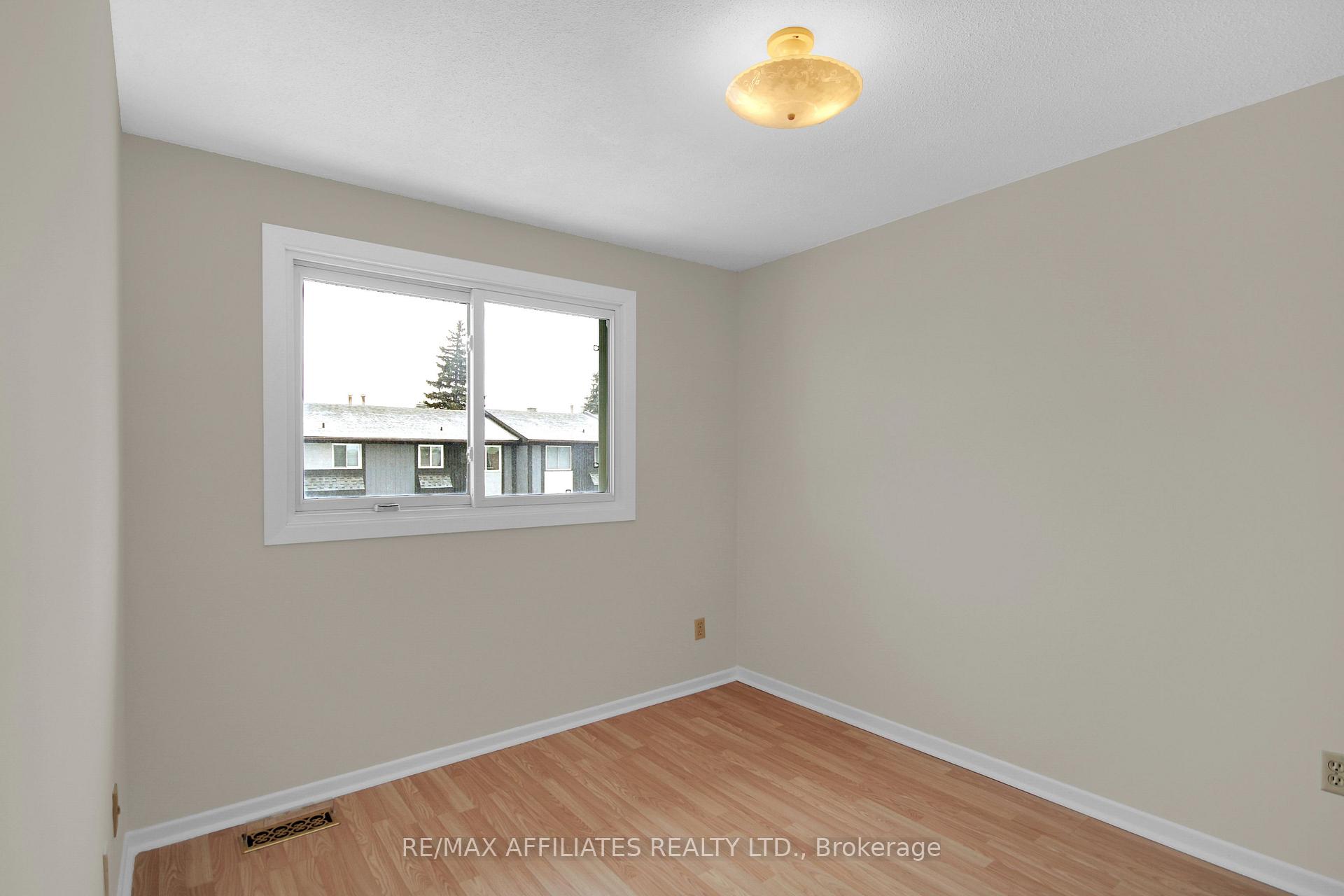 Photo 16 of Unit C, 432 Moodie Drive, Ottawa, Westcliffe Estates — HOMEH