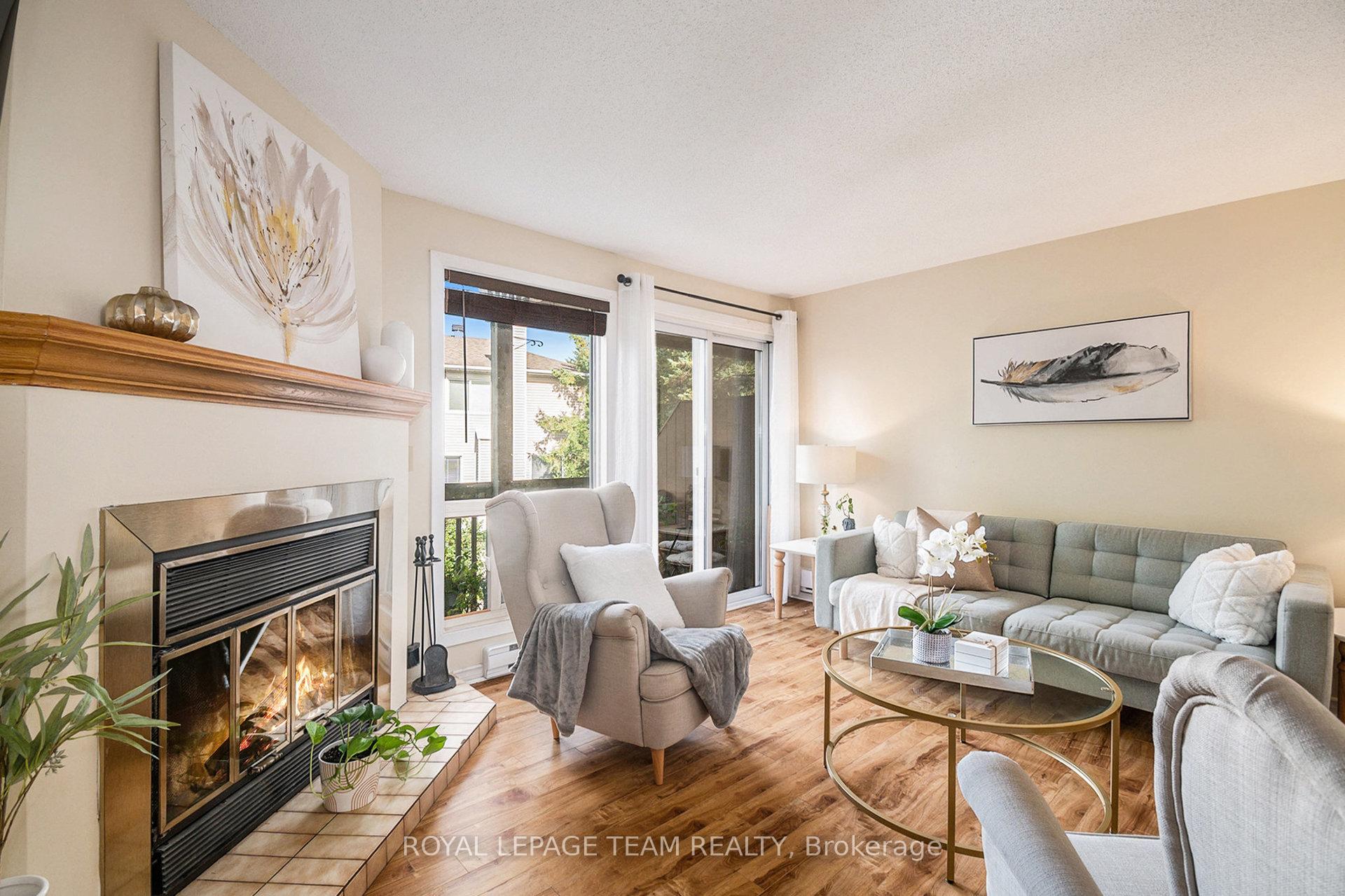 Photo 3 of Unit B, 6720 Jeanne D'Arc Boulevard, Ottawa, Convent Glen North — HOMEH