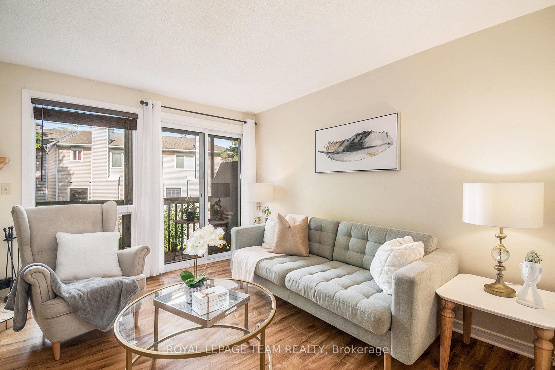 Photo 5 of Unit B, 6720 Jeanne D'Arc Boulevard, Ottawa, Convent Glen North — HOMEH