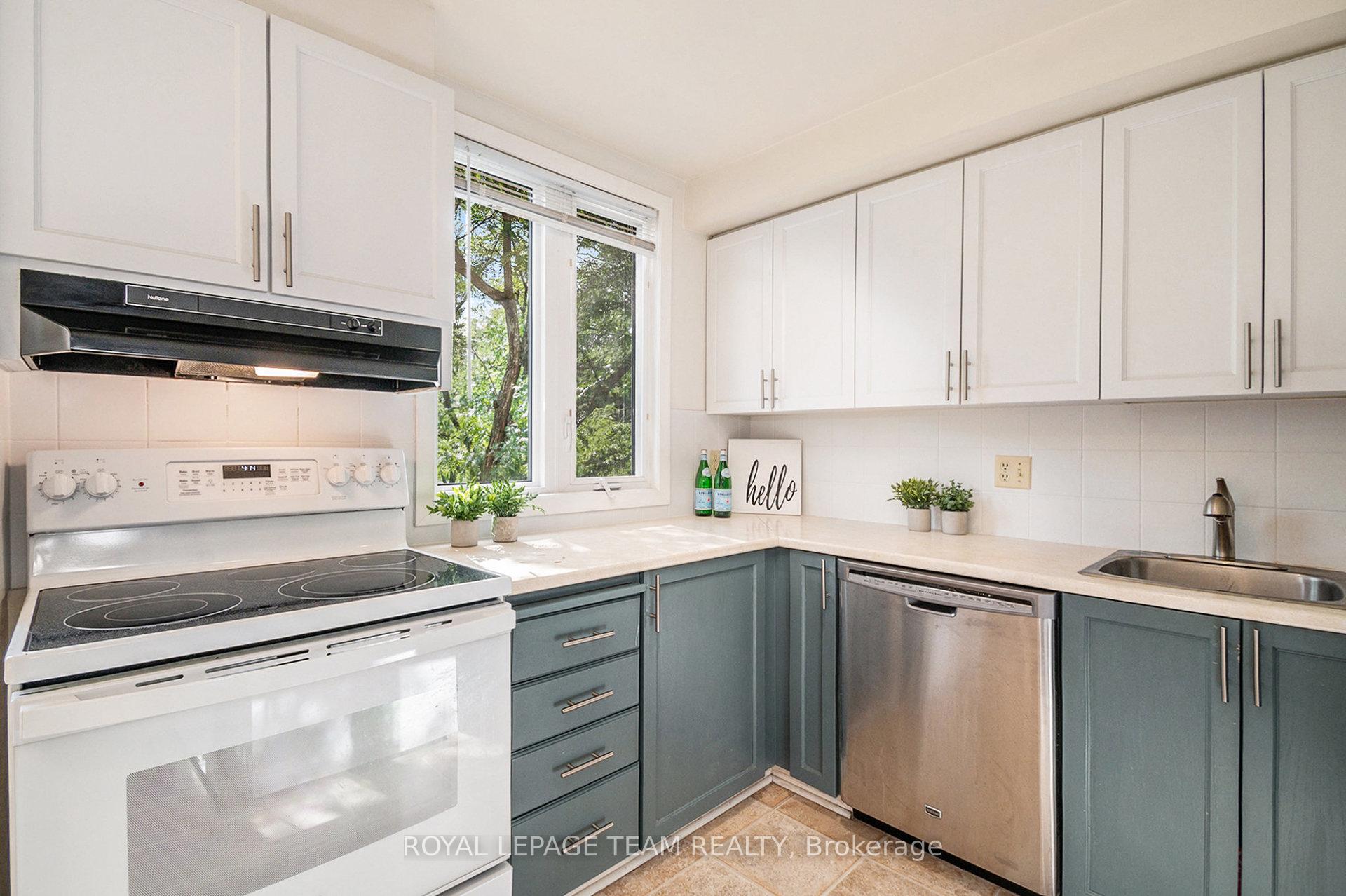 Photo 9 of Unit B, 6720 Jeanne D'Arc Boulevard, Ottawa, Convent Glen North — HOMEH