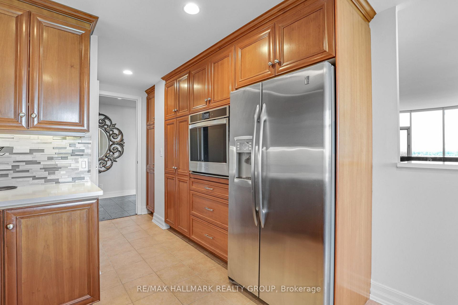 Front of Unit 803, 3580 Rivergate Way