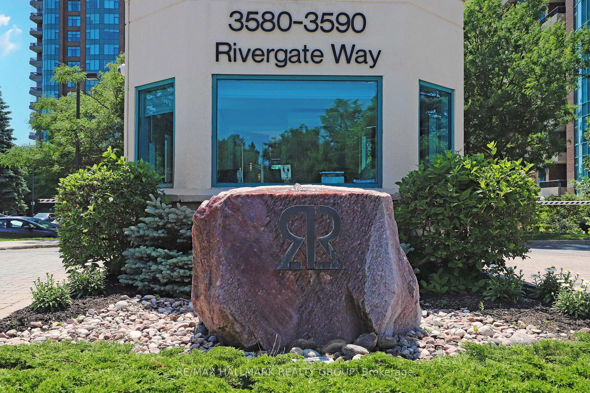 Photo 3 of Unit 1706, 3580 Rivergate Way, Ottawa, Quinterra — HOMEH