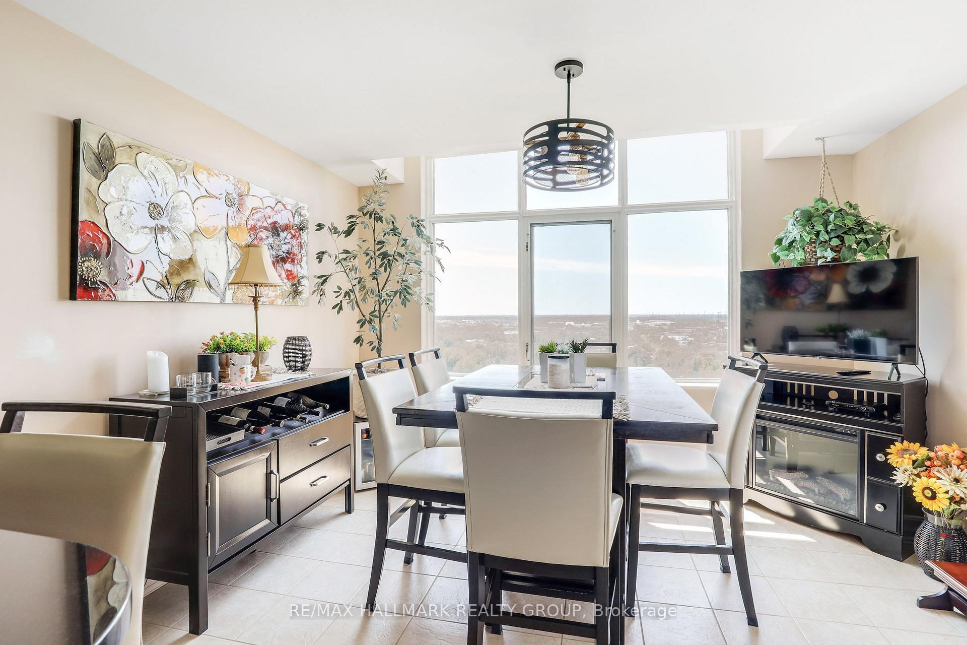 Photo 15 of Unit 1706, 3580 Rivergate Way, Ottawa, Quinterra — HOMEH