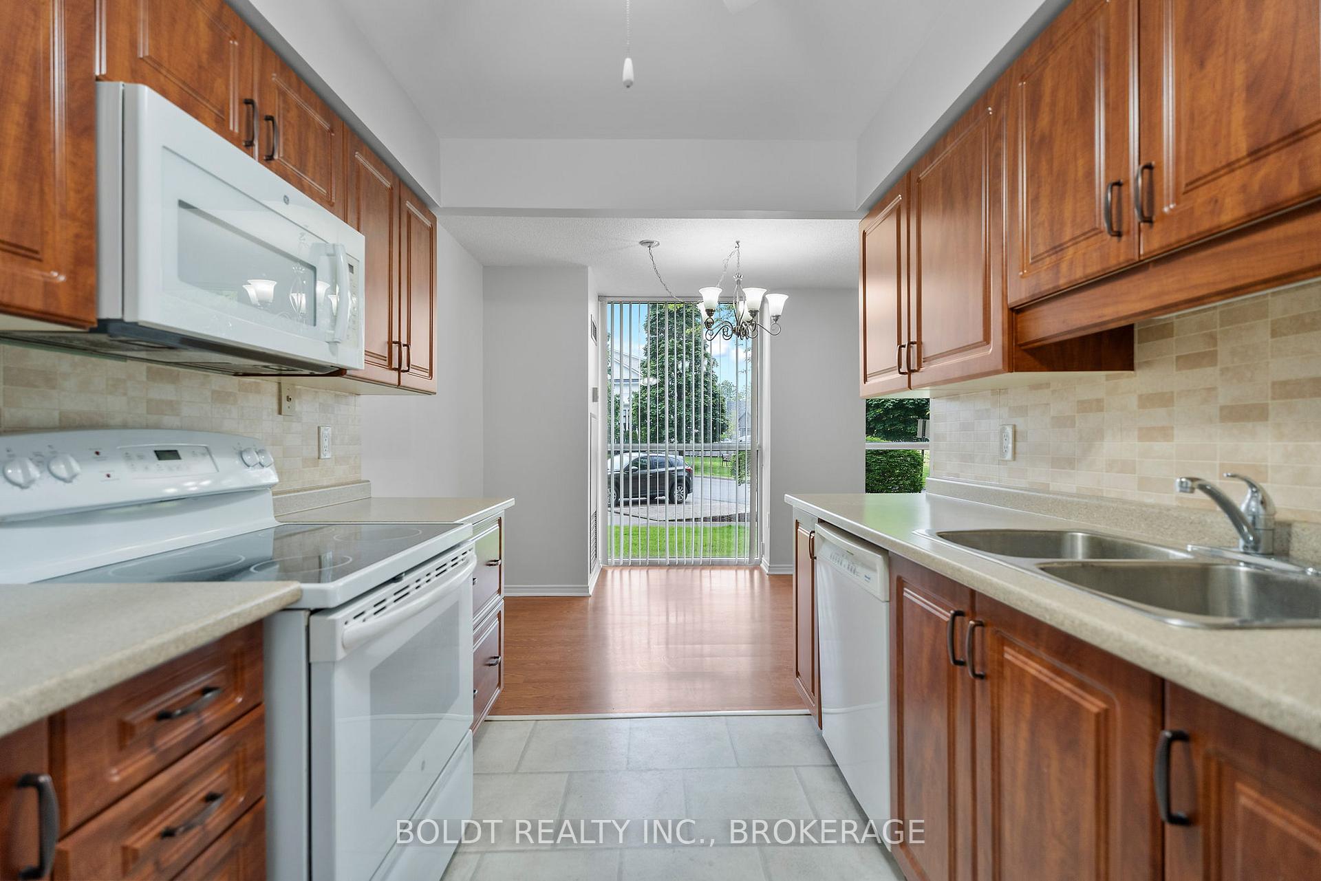 Photo 61 of Unit 104, 162 Martindale Road, St. Catharines, Grapeview — HOMEH