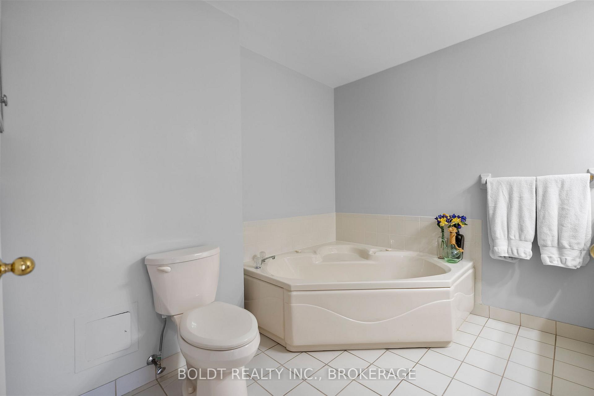 Photo 68 of Unit 104, 162 Martindale Road, St. Catharines, Grapeview — HOMEH