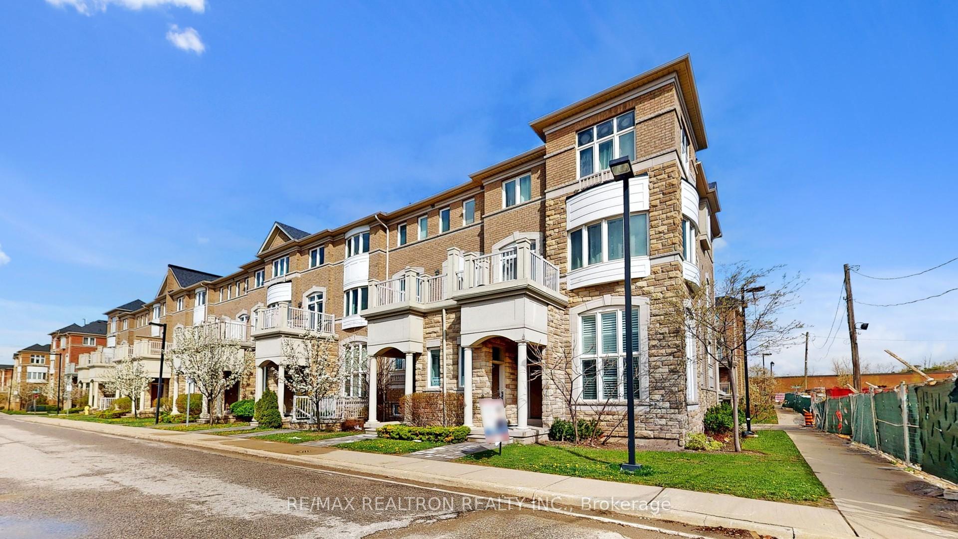 Photo 3 of 26 Comely Way, Markham, Milliken Mills East — HOMEH