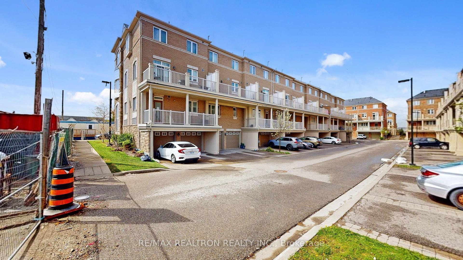 Photo 36 of 26 Comely Way, Markham, Milliken Mills East — HOMEH