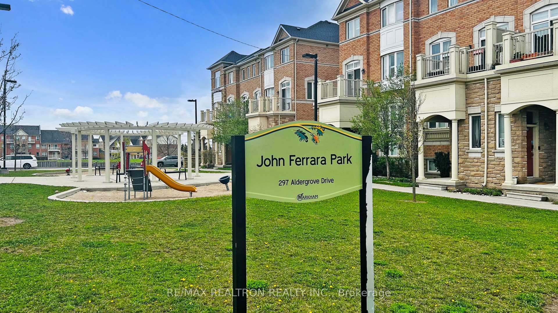 Photo 43 of 26 Comely Way, Markham, Milliken Mills East — HOMEH