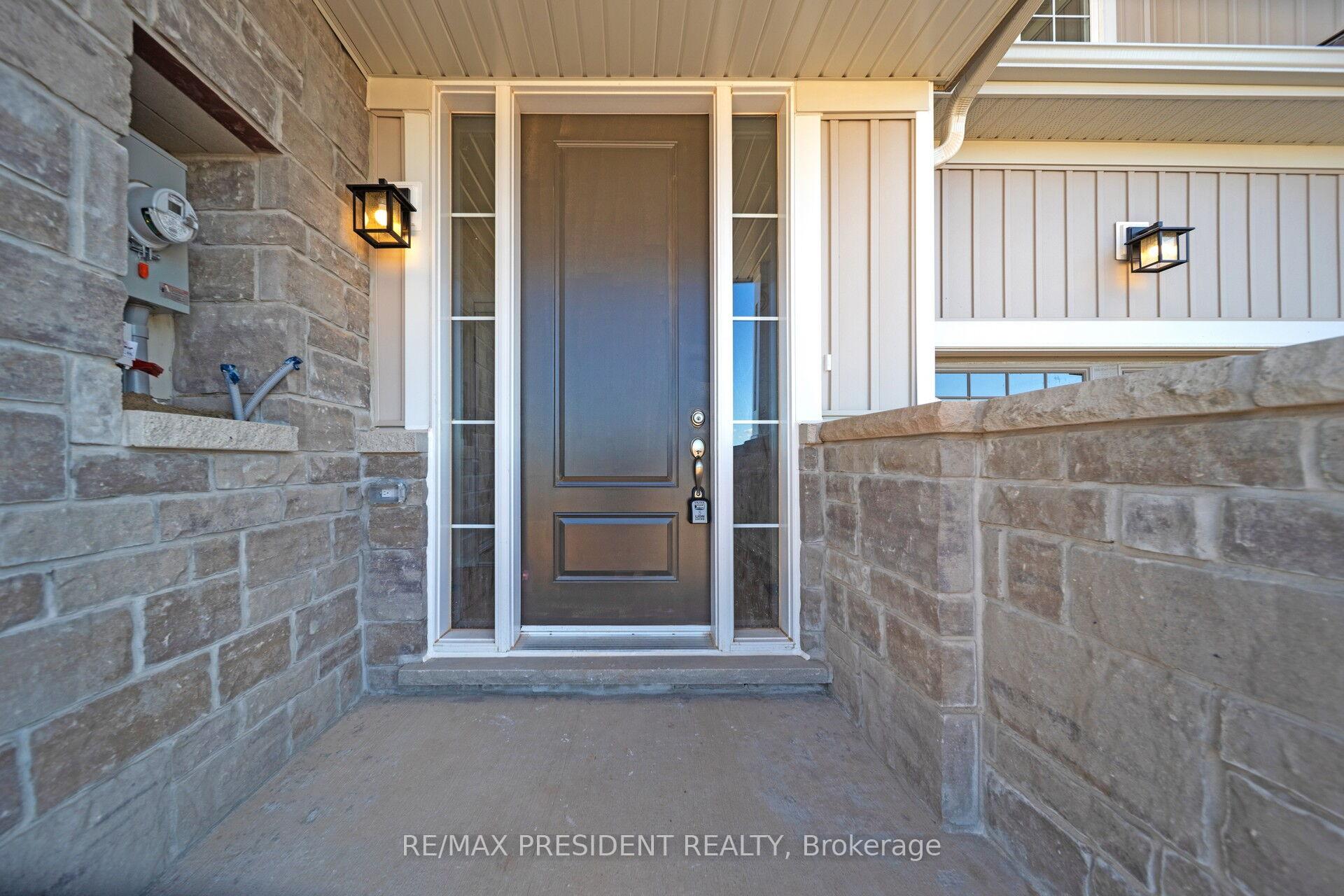 Photo 4 of 167 Gear Avenue, Erin — HOMEH