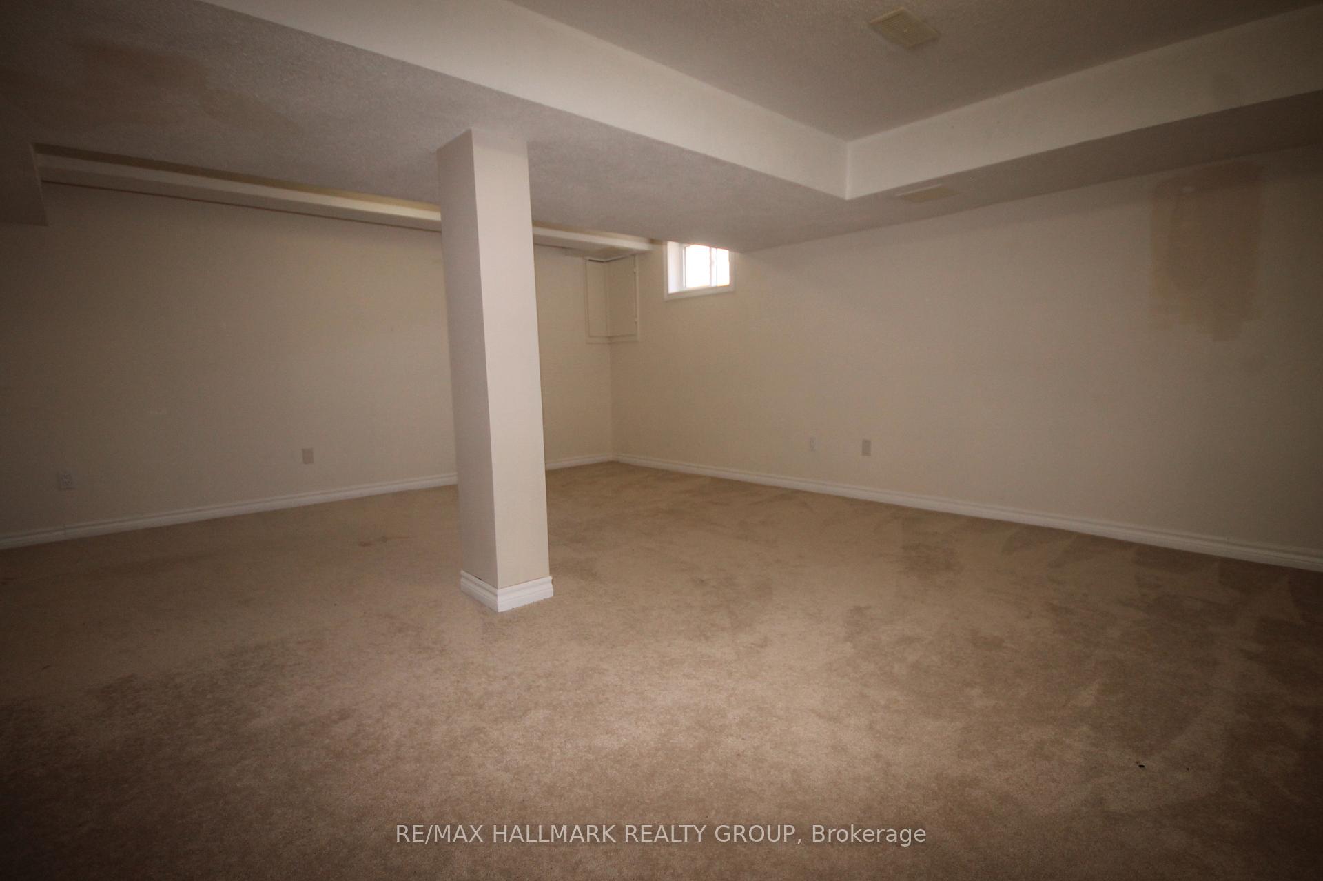 Photo 18 of 37 B Glenridge Road, Ottawa, Meadowlands/Crestview — HOMEH