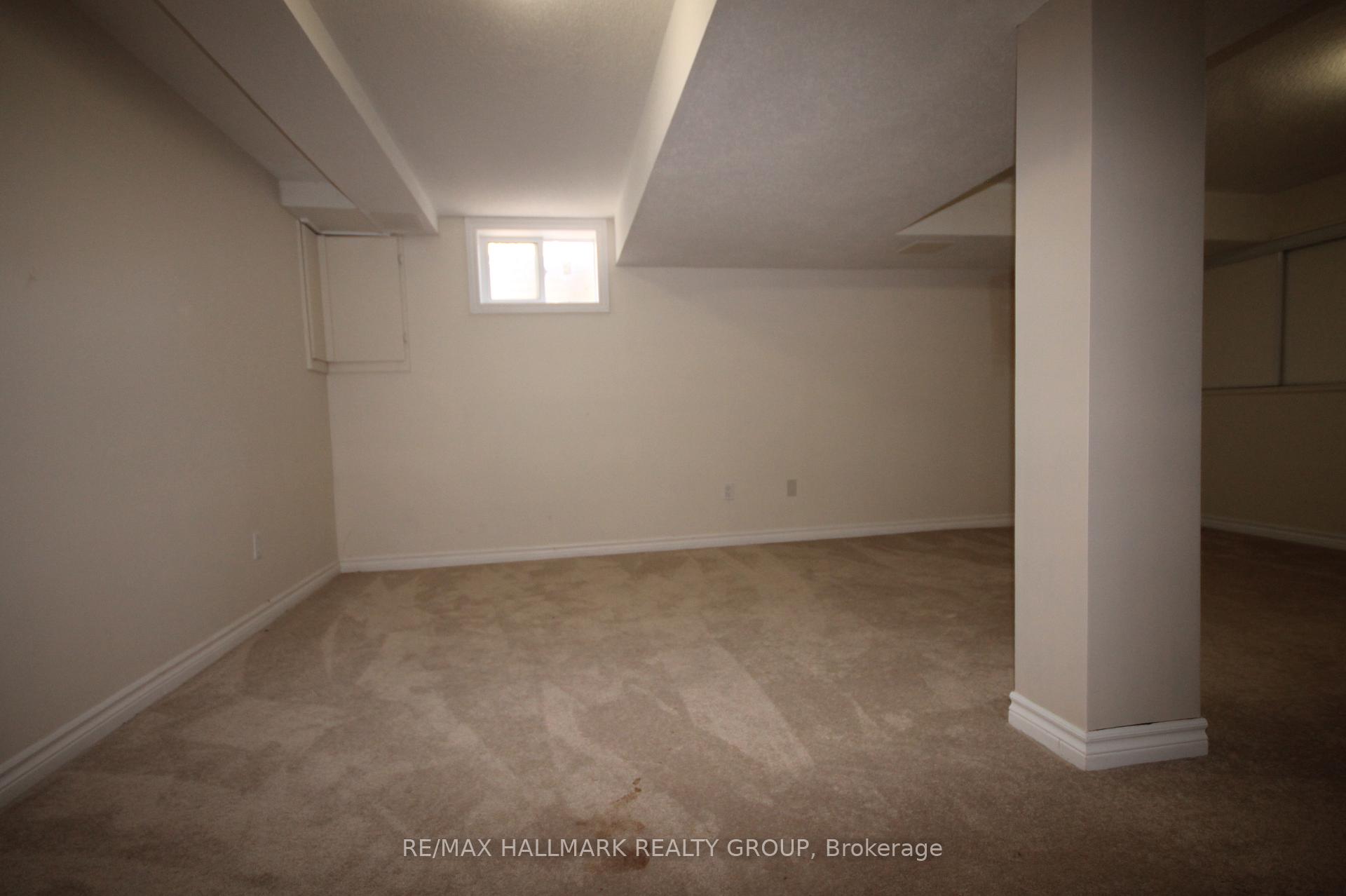 Photo 19 of 37 B Glenridge Road, Ottawa, Meadowlands/Crestview — HOMEH