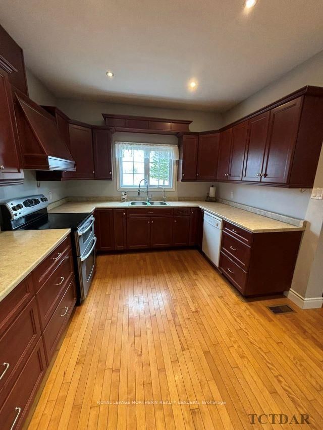 Photo 15 of 1632 2 & 3 Concession, Cochrane — HOMEH