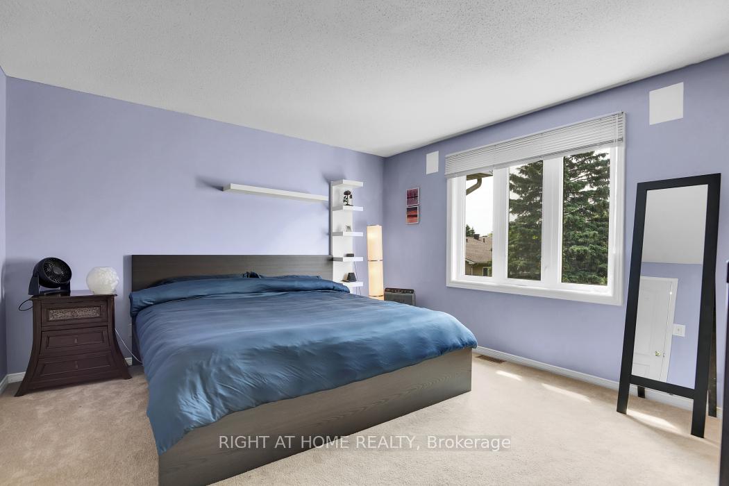 Photo 18 of 22 Wrenwood Crescent, Ottawa, Centrepointe — HOMEH