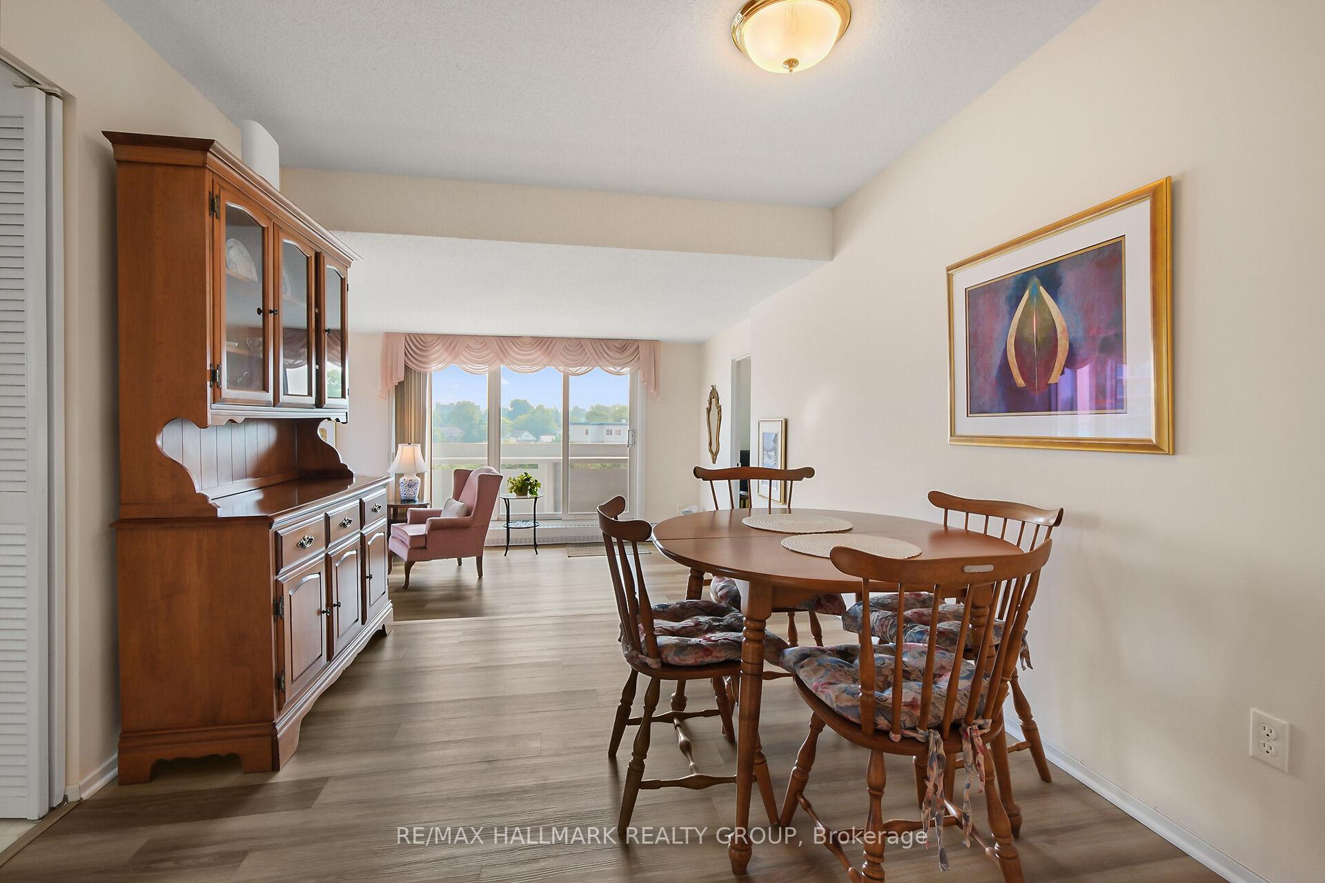 Photo 6 of Unit 602, 1081 Ambleside Drive, Ottawa, Woodroffe — HOMEH