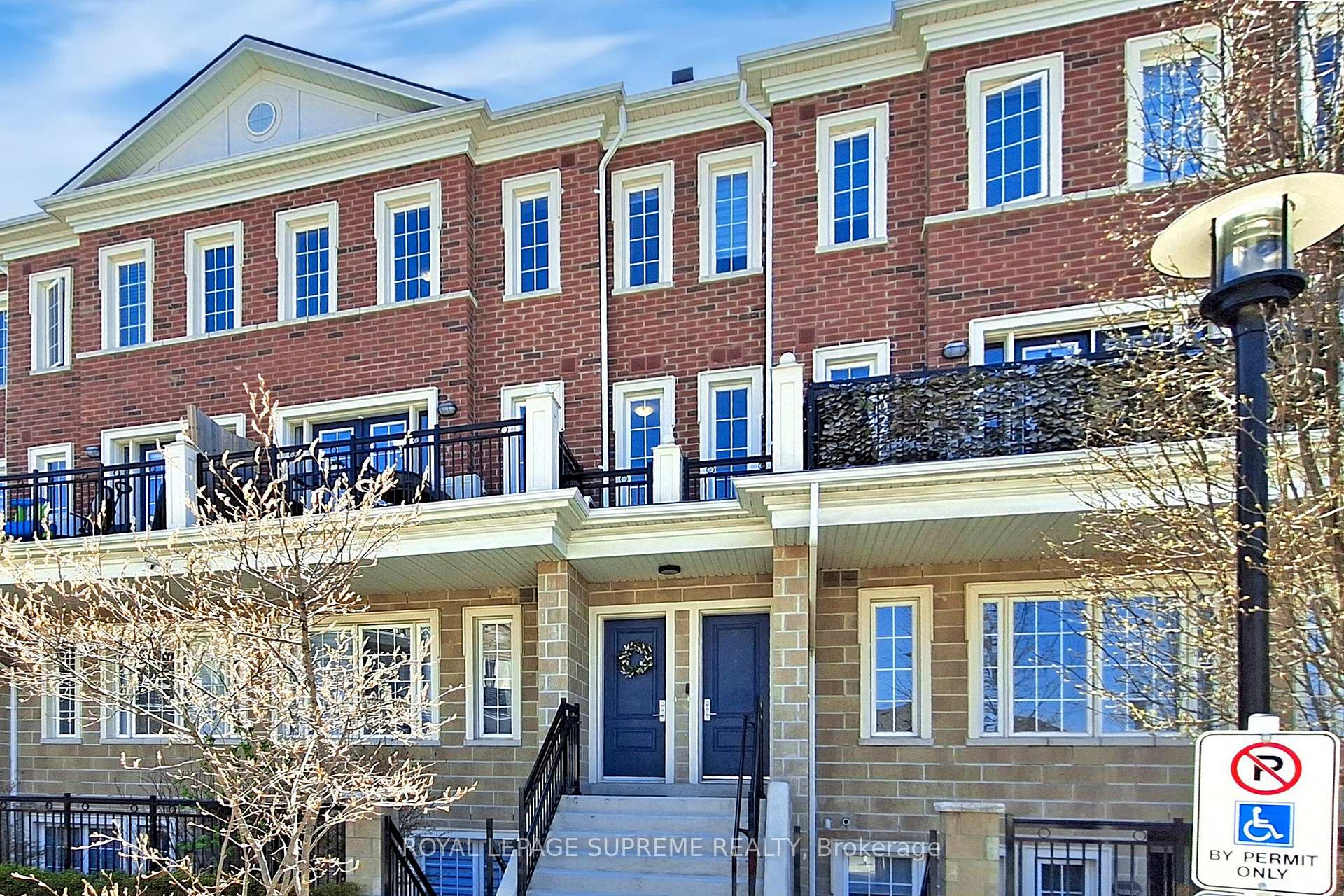 Photo 1 of Unit C08, 26 Bruce Street, Vaughan, East Woodbridge — HOMEH