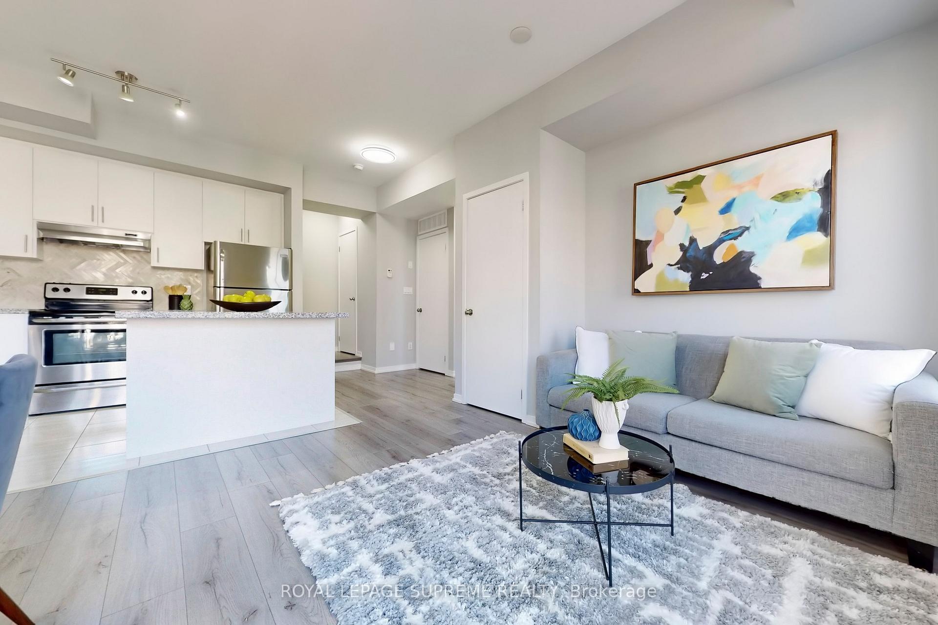 Photo 12 of Unit C08, 26 Bruce Street, Vaughan, East Woodbridge — HOMEH