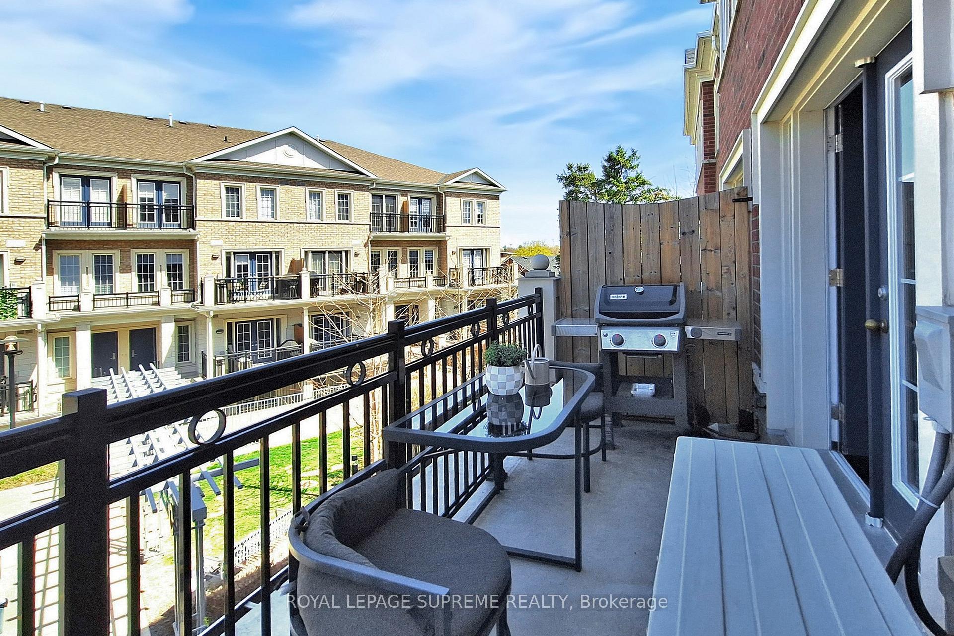 Photo 17 of Unit C08, 26 Bruce Street, Vaughan, East Woodbridge — HOMEH