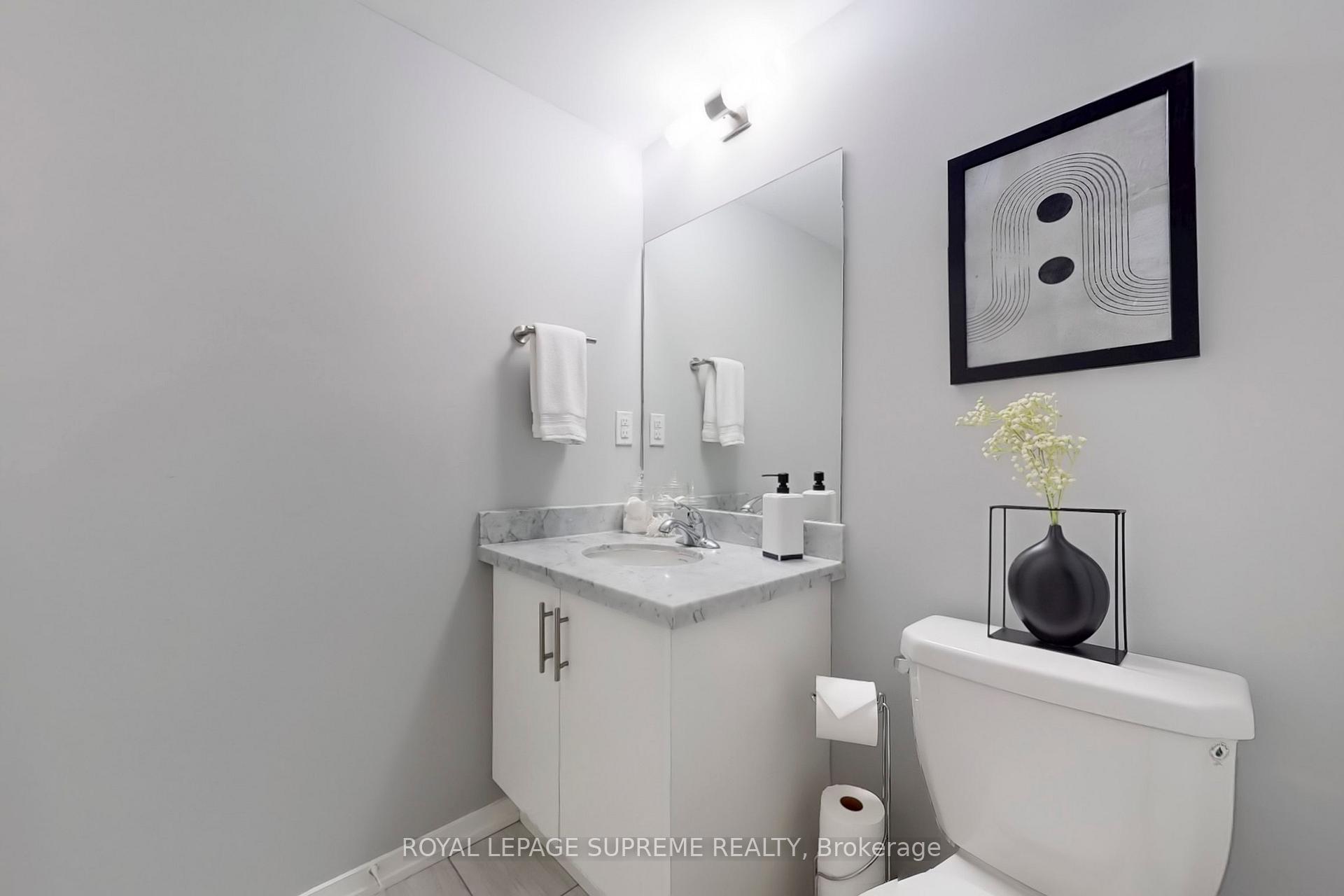 Photo 19 of Unit C08, 26 Bruce Street, Vaughan, East Woodbridge — HOMEH