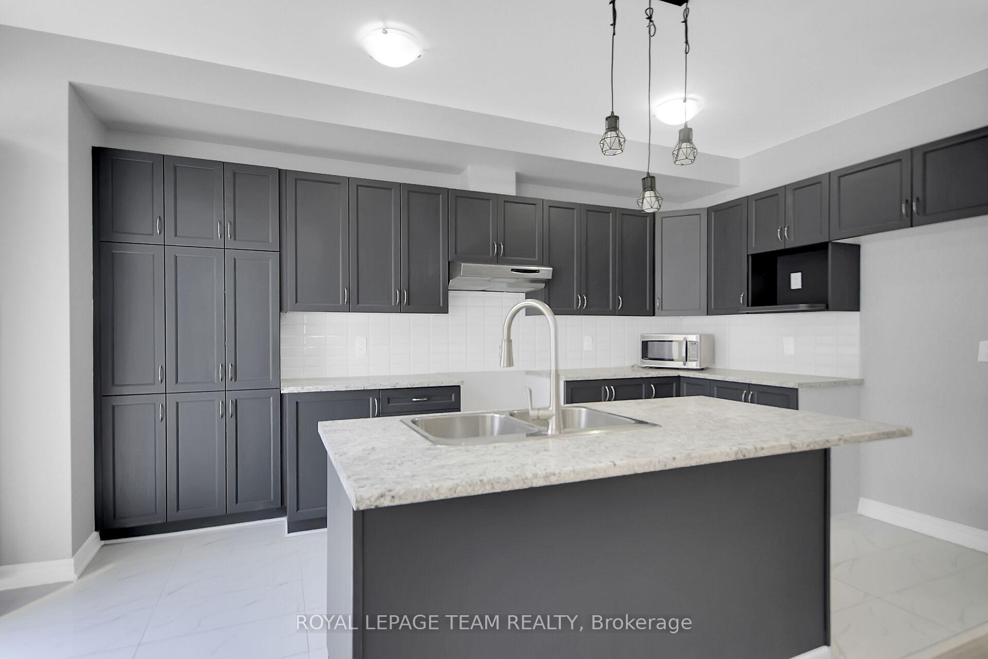 Photo 14 of 605 Lauraleaf Crescent, Ottawa, Barrhaven - Half Moon Bay — HOMEH