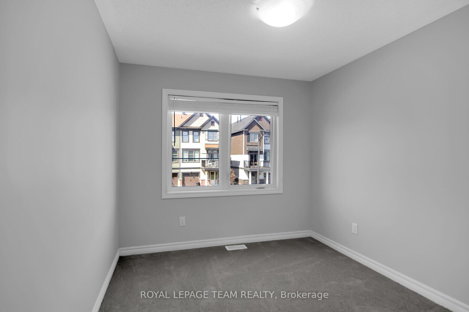 Photo 33 of 605 Lauraleaf Crescent, Ottawa, Barrhaven - Half Moon Bay — HOMEH