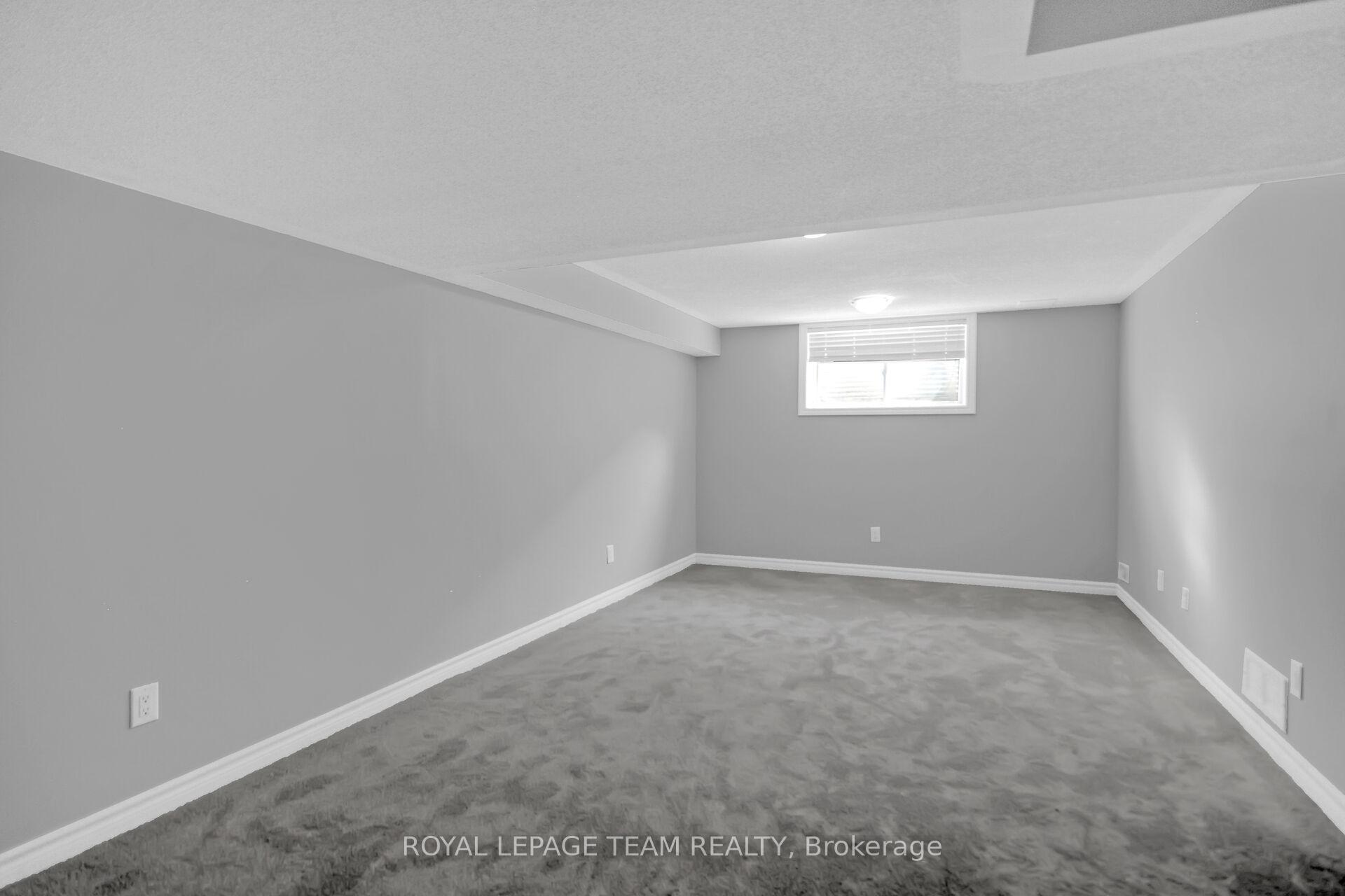 Photo 38 of 605 Lauraleaf Crescent, Ottawa, Barrhaven - Half Moon Bay — HOMEH