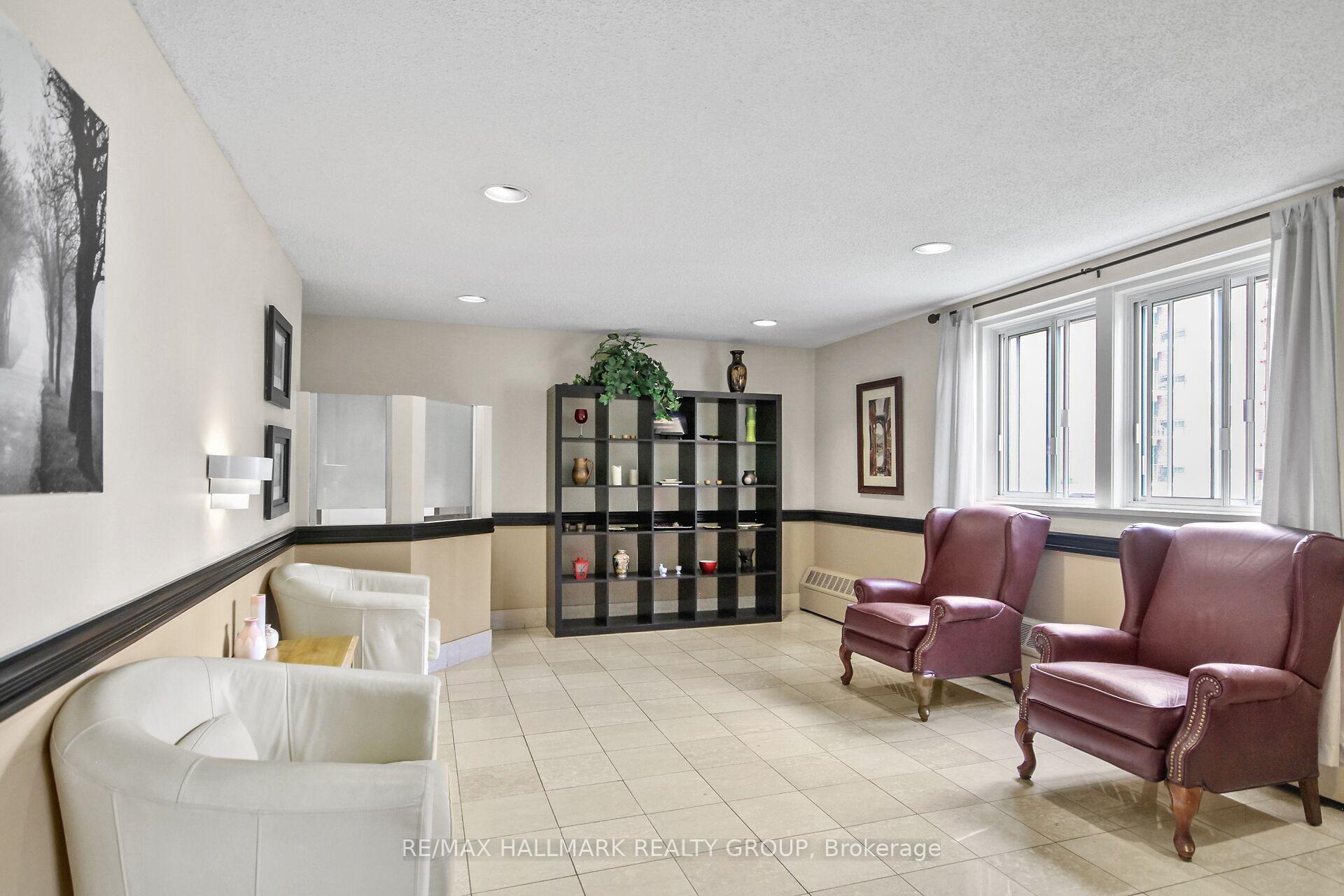 Photo 3 of Unit 705, 1505 Baseline Road, Ottawa, Copeland Park — HOMEH