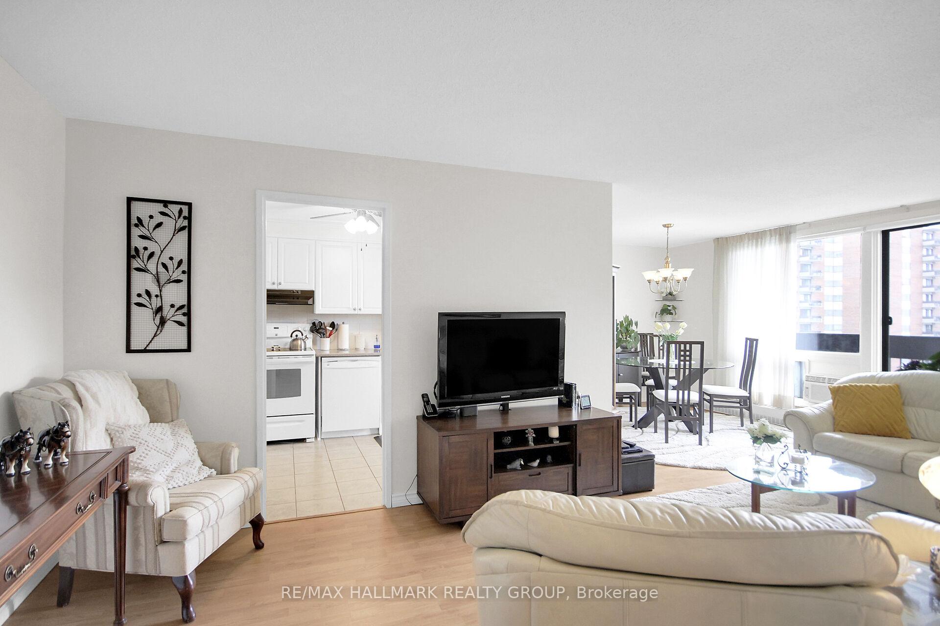 Photo 7 of Unit 705, 1505 Baseline Road, Ottawa, Copeland Park — HOMEH