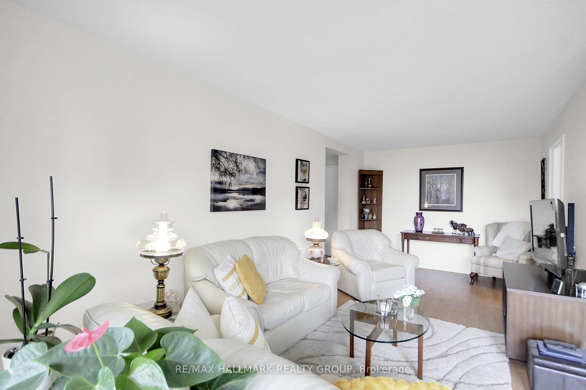 Photo 11 of Unit 705, 1505 Baseline Road, Ottawa, Copeland Park — HOMEH