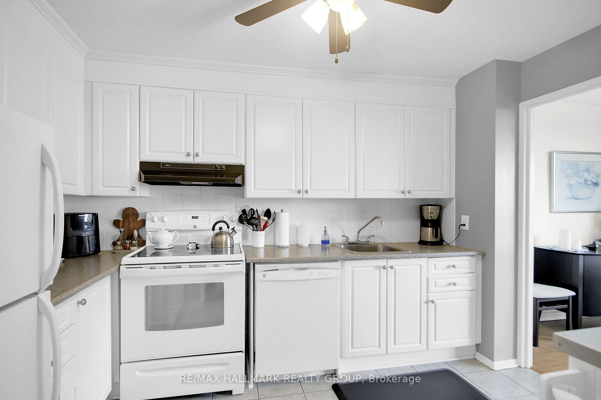 Photo 17 of Unit 705, 1505 Baseline Road, Ottawa, Copeland Park — HOMEH