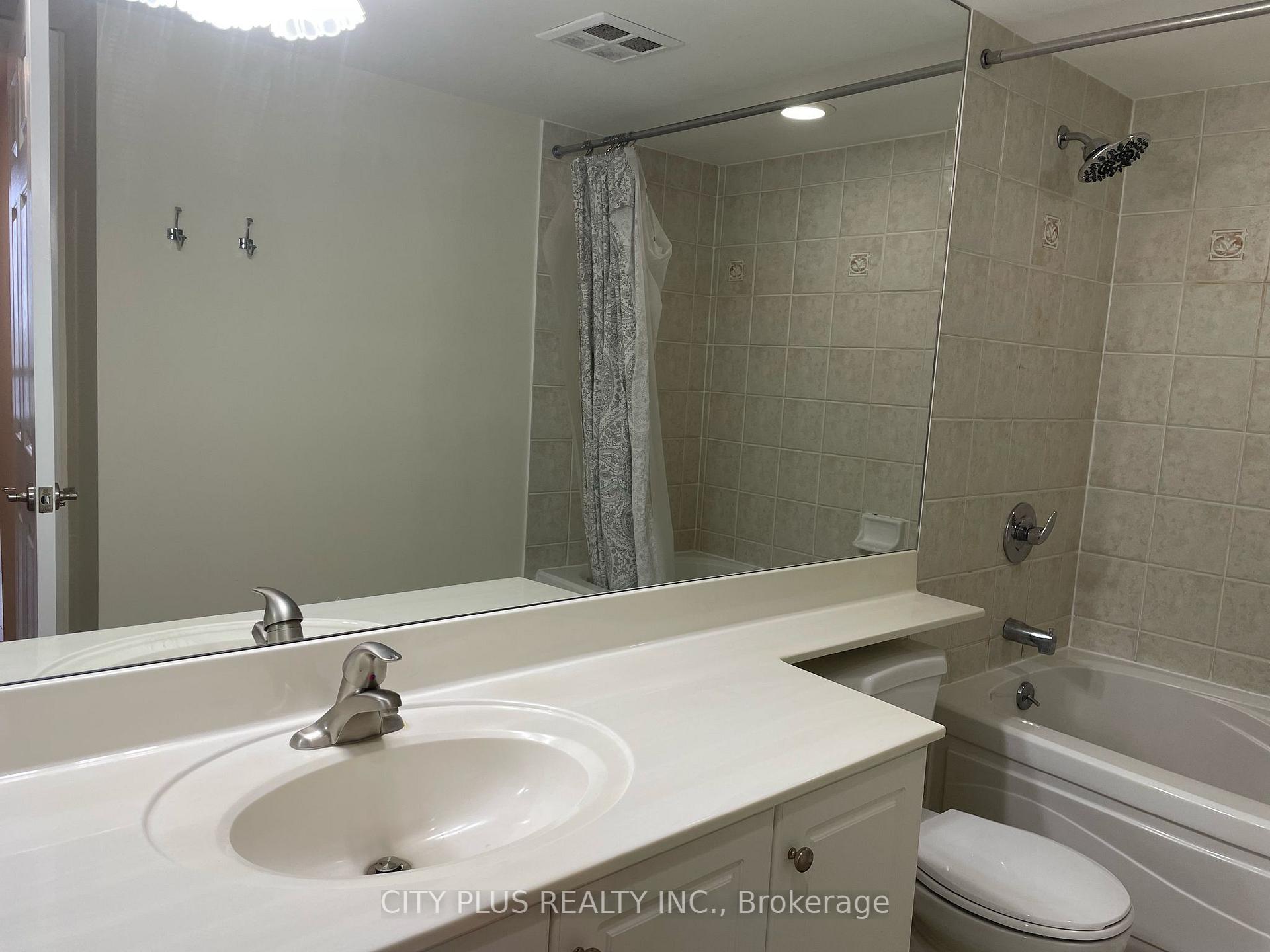Photo 9 of Unit 1109, 123 Eglinton Avenue E, Toronto, Mount Pleasant West — HOMEH