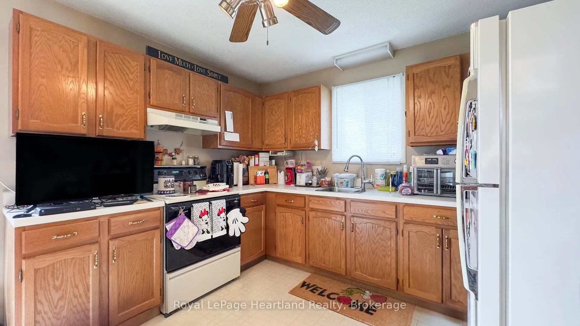 Photo 11 of 91 Anglesea Street, Goderich, Goderich (Town) — HOMEH