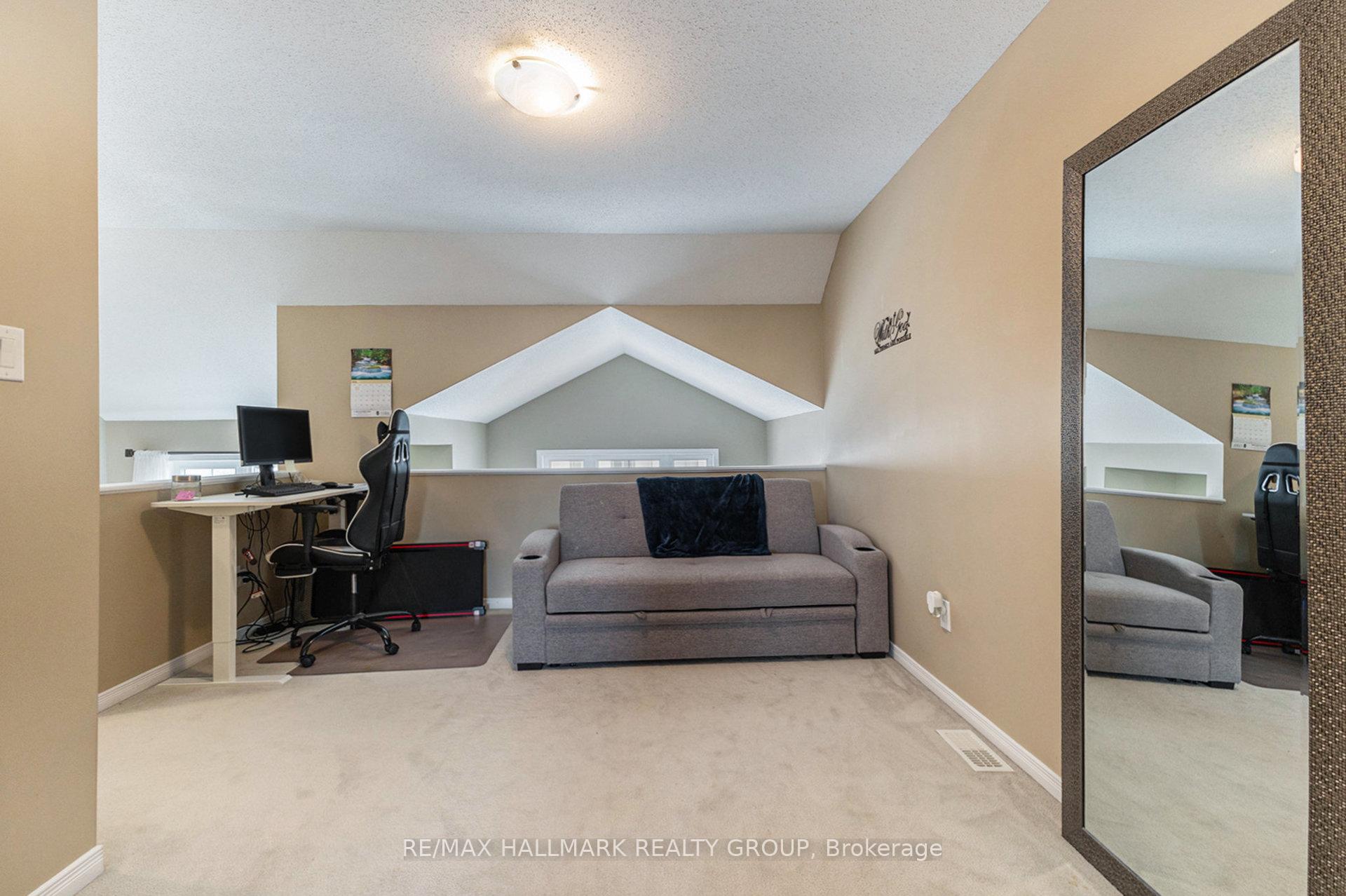 Photo 15 of 327 Galston Private, Ottawa, Mer Bleue/Bradley Estates/Anderson Park — HOMEH