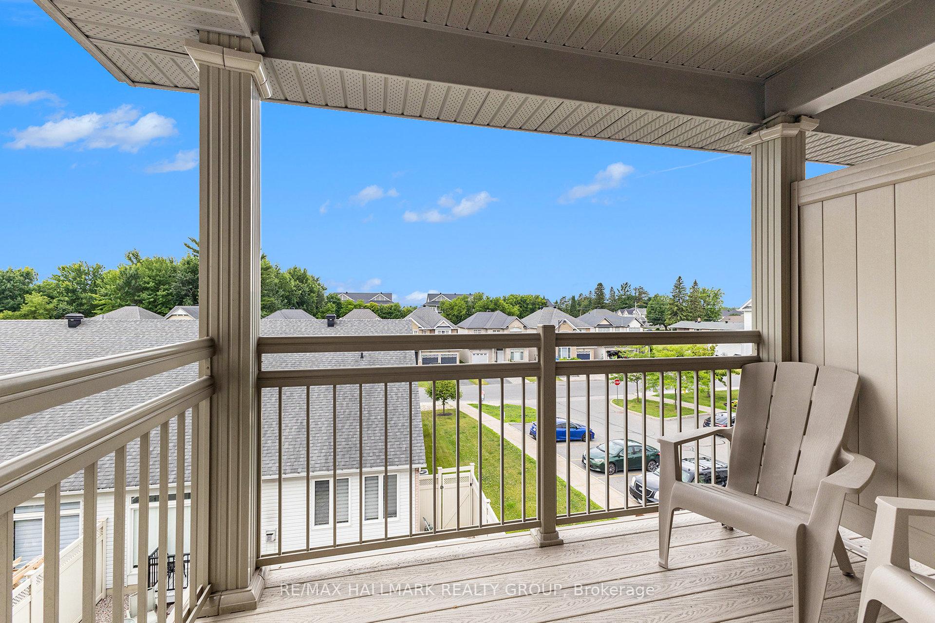 Photo 21 of 327 Galston Private, Ottawa, Mer Bleue/Bradley Estates/Anderson Park — HOMEH