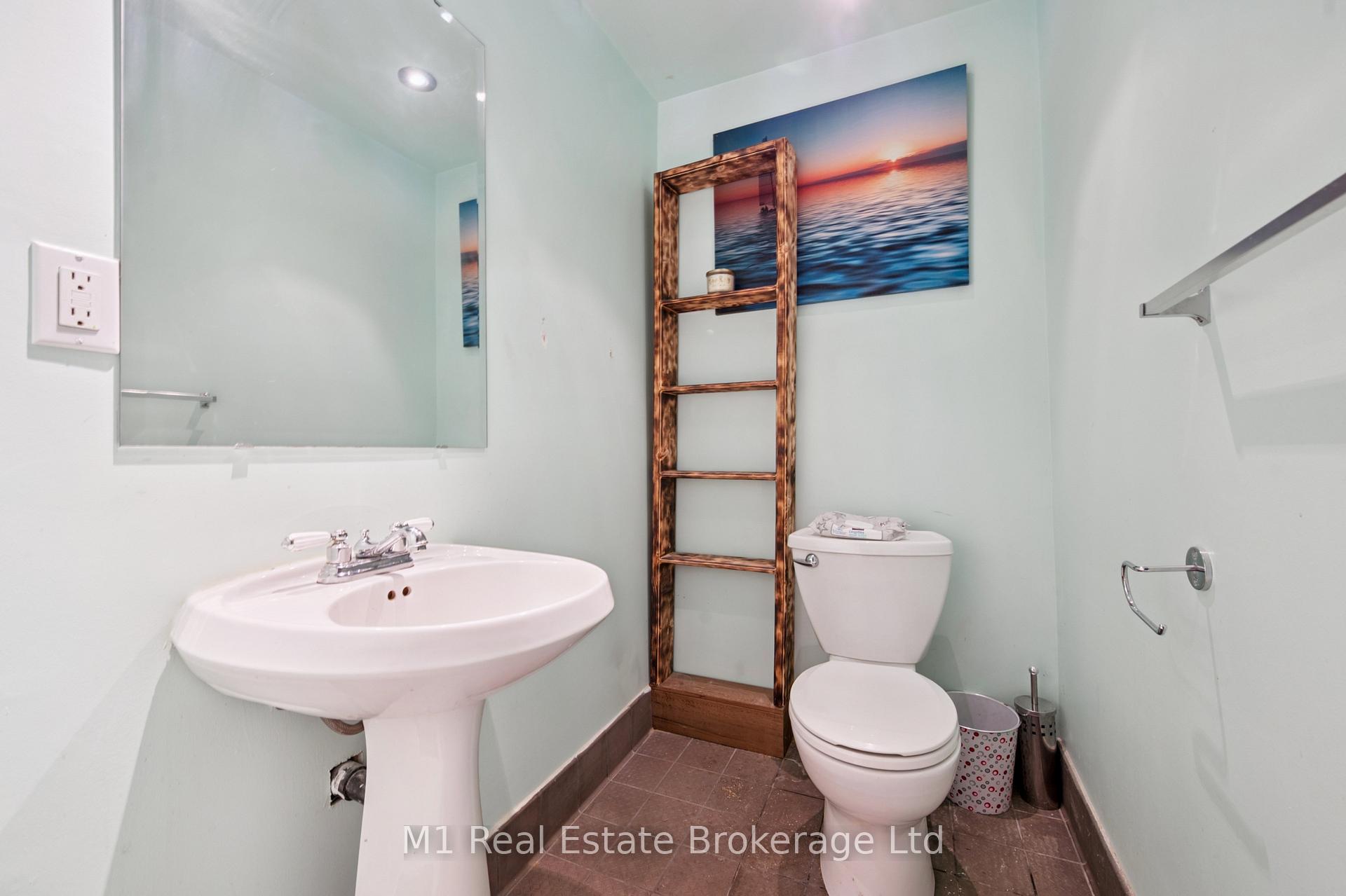 Photo 30 of Unit 13, 700 Paisley Road, Guelph, Willow West/Sugarbush/West Acres — HOMEH