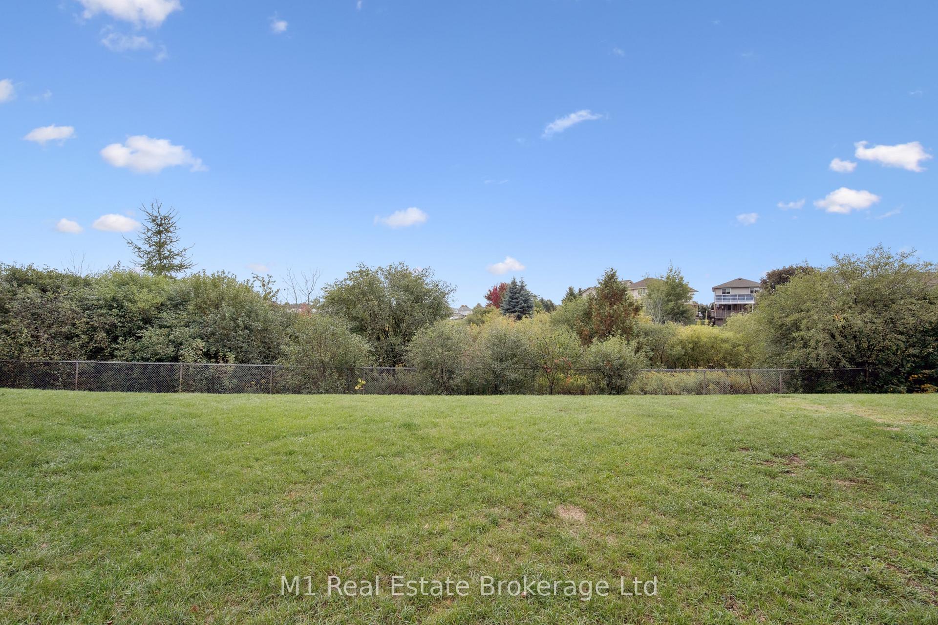 Photo 36 of Unit 13, 700 Paisley Road, Guelph, Willow West/Sugarbush/West Acres — HOMEH