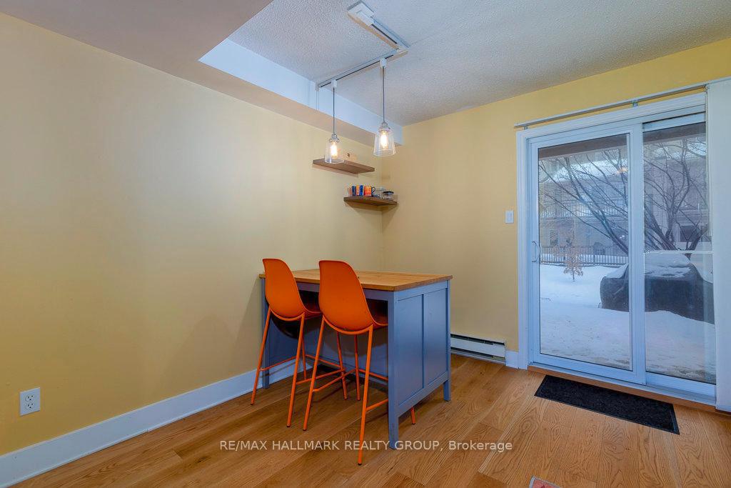 Photo 14 of 35-223 Harriot, Ottawa, Hunt Club Park/Greenboro — HOMEH