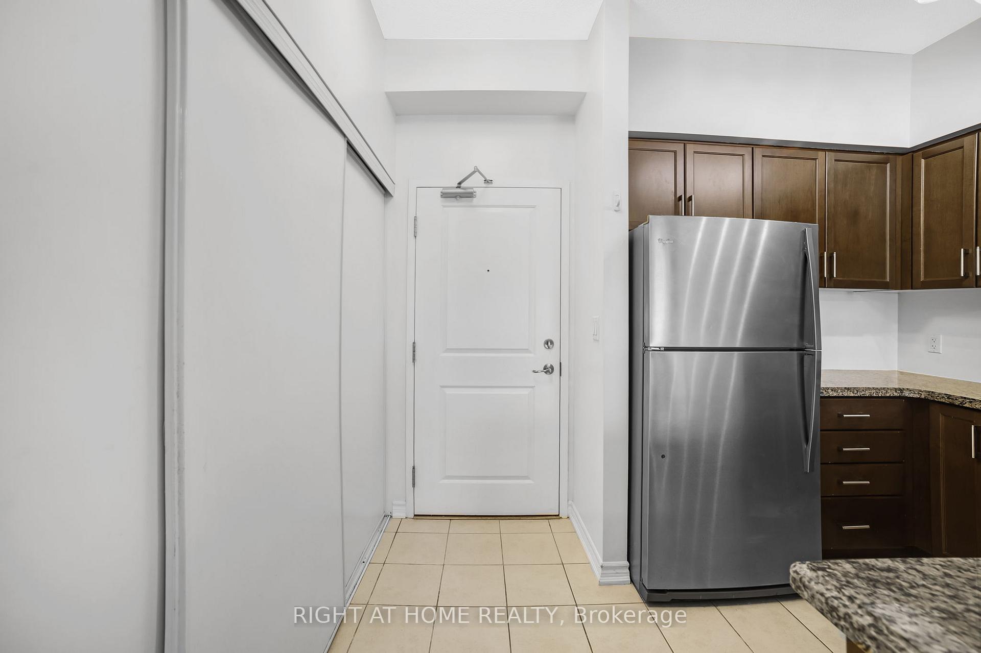Photo 5 of Unit 218, 1077 Gordon Street, Guelph, Kortright West — HOMEH