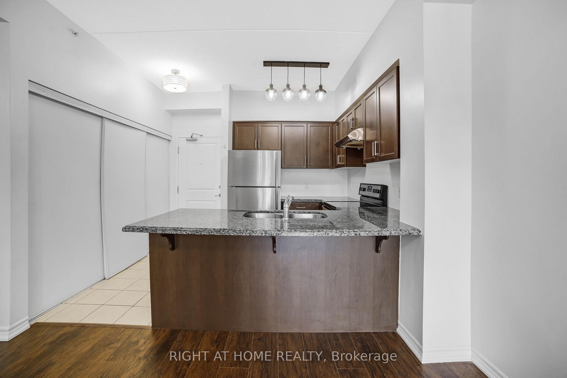 Photo 18 of Unit 218, 1077 Gordon Street, Guelph, Kortright West — HOMEH