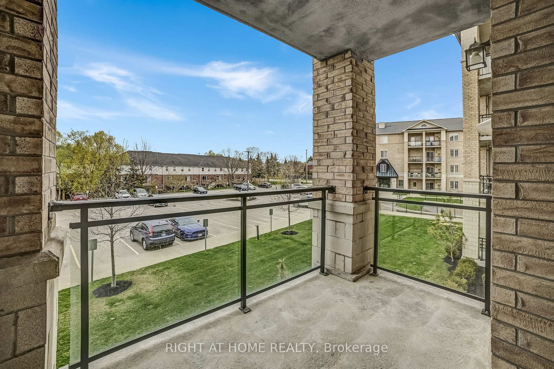 Photo 31 of Unit 218, 1077 Gordon Street, Guelph, Kortright West — HOMEH