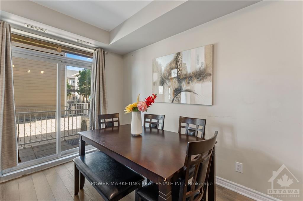 Photo 18 of 861D Blackcomb, Ottawa, Elmvale Acres — HOMEH