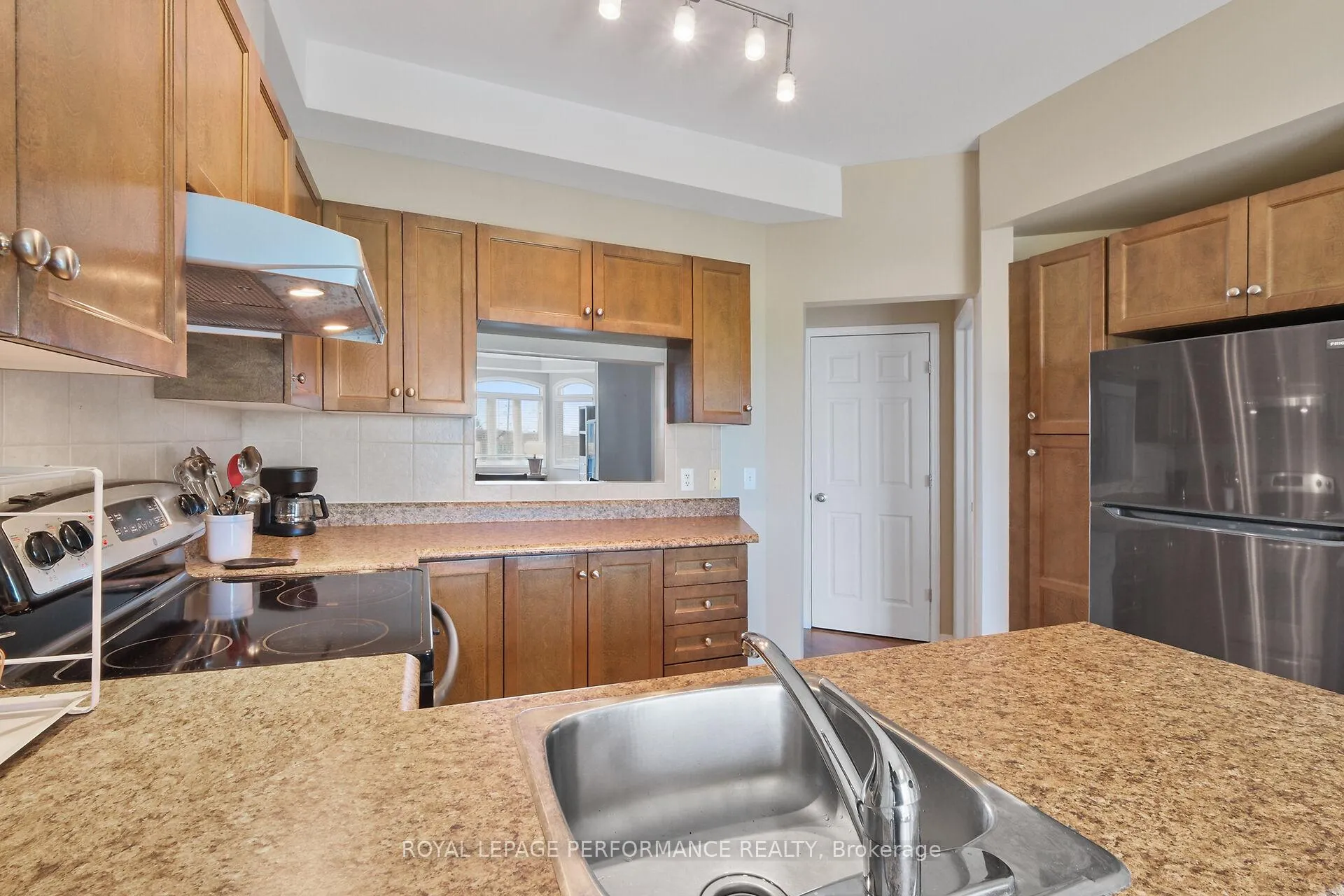 Photo 20 of Unit 7, 2086 Valin Street, Ottawa, Springridge/East Village — HOMEH