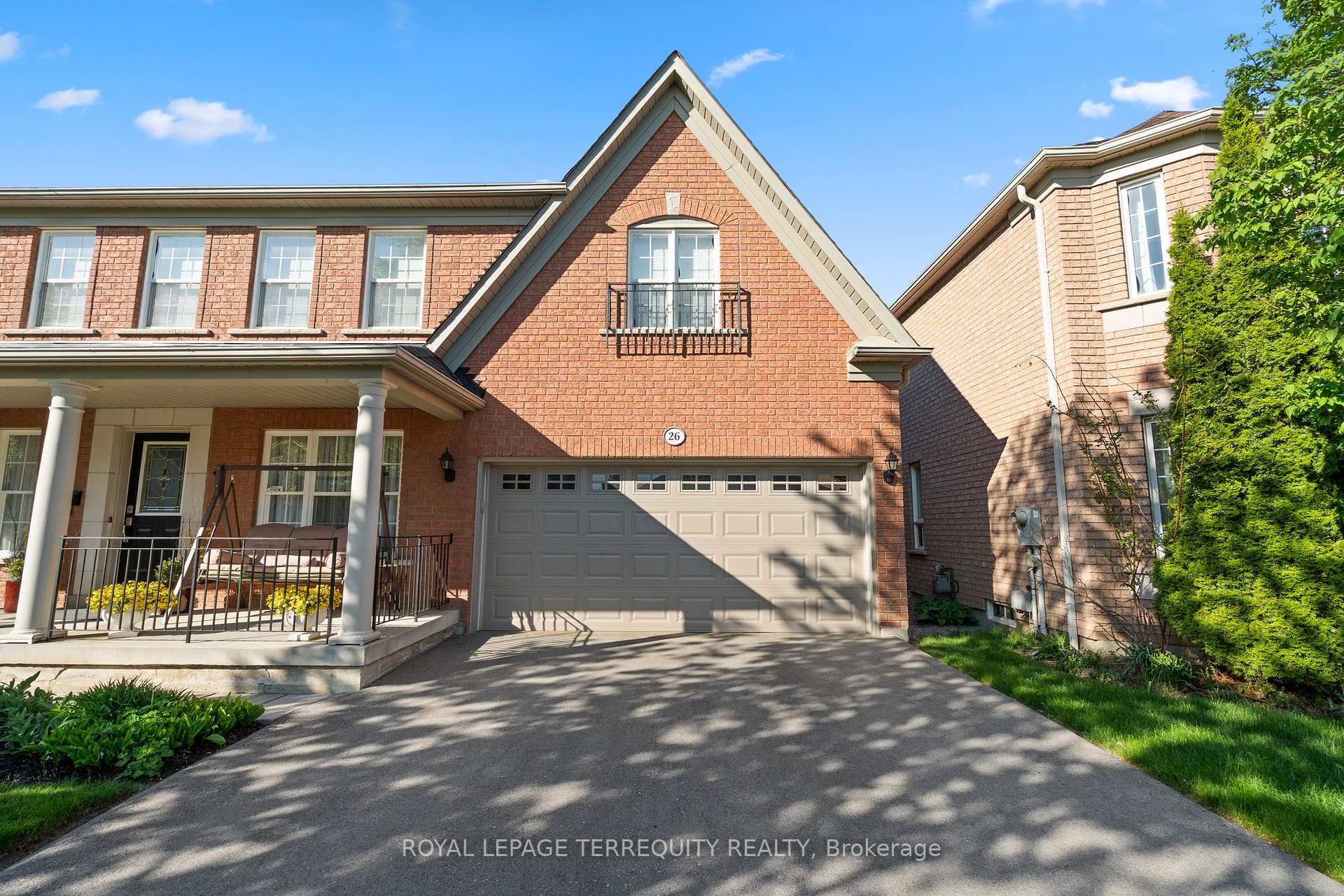 Photo 3 of 26 Goodhart Crescent, Ajax, Northwest Ajax — HOMEH