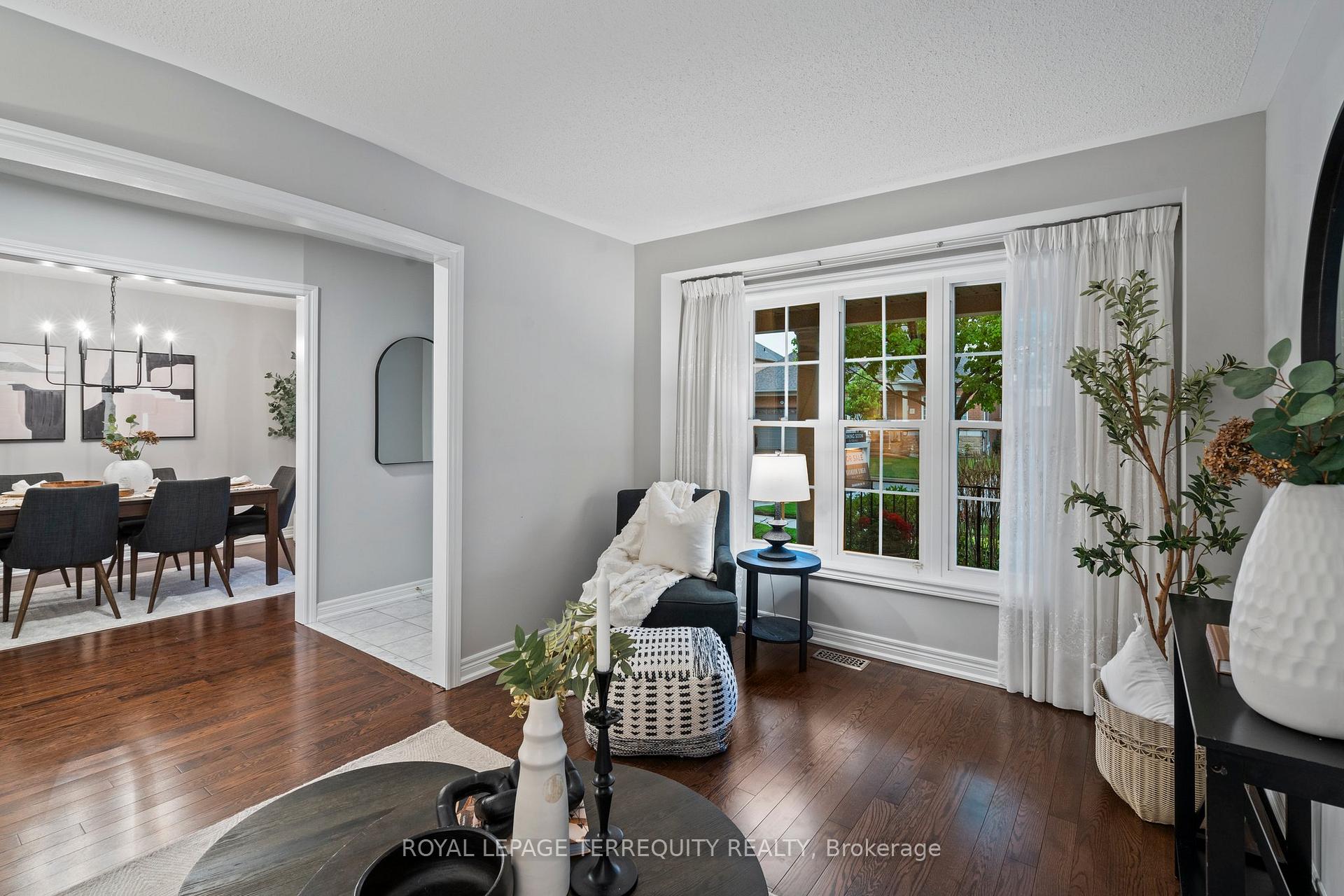 Photo 7 of 26 Goodhart Crescent, Ajax, Northwest Ajax — HOMEH