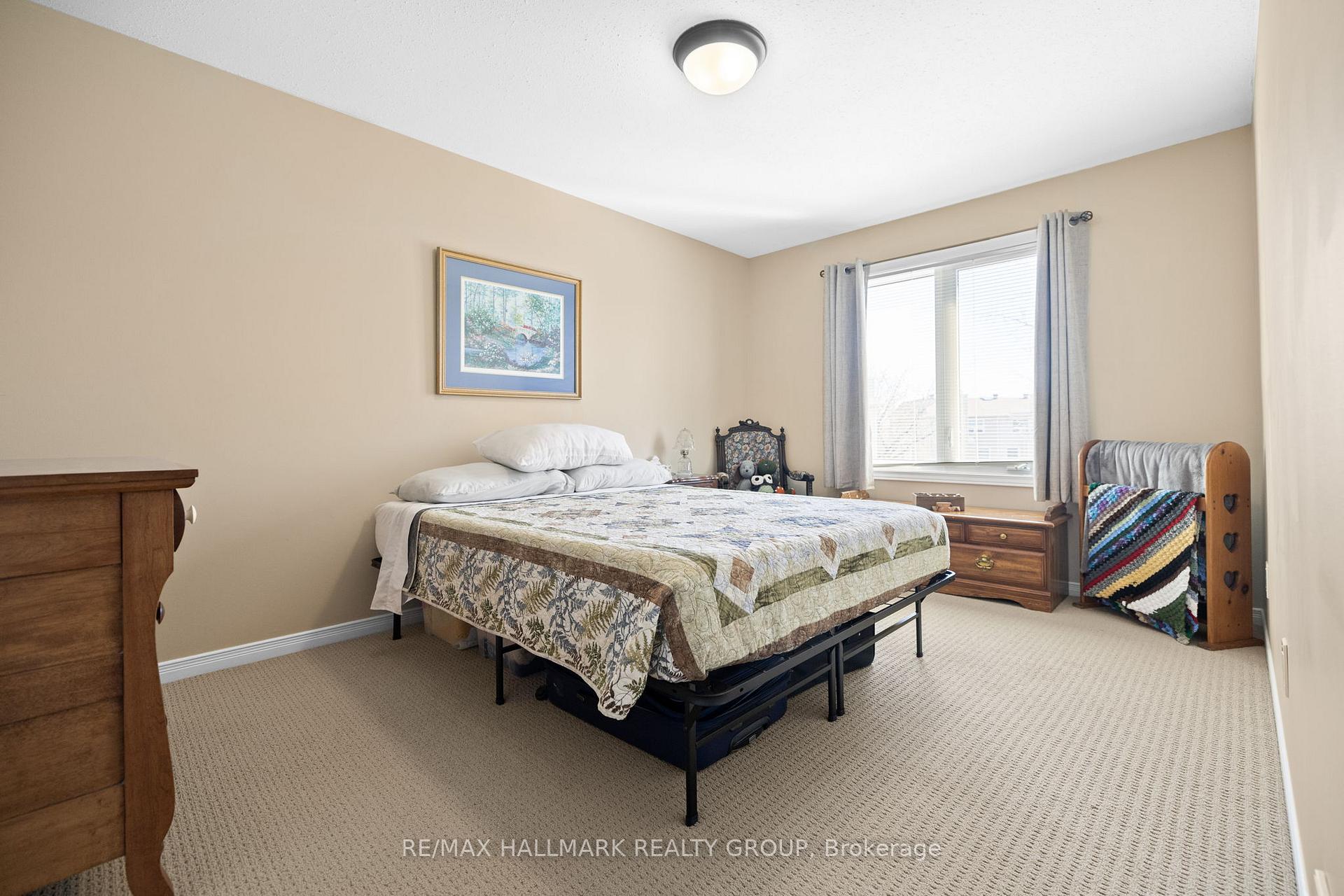 Photo 31 of 12C Maple Ridge Crescent, Ottawa, Barrhaven - Pheasant Run — HOMEH