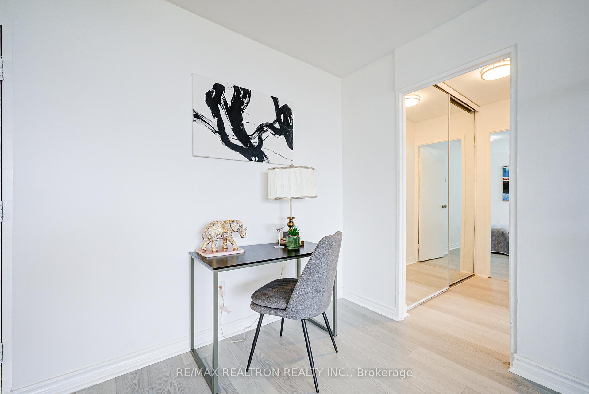 Photo 16 of Unit 2505, 5 Massey Square, Toronto, Crescent Town — HOMEH
