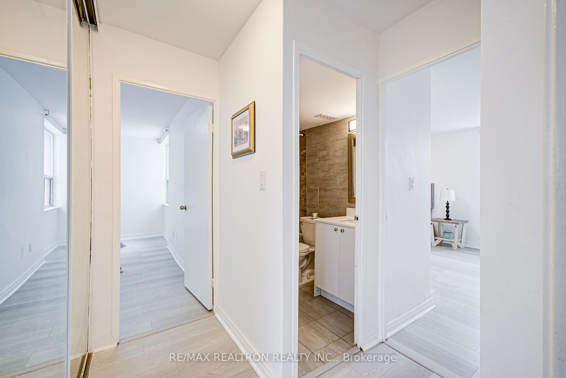 Photo 17 of Unit 2505, 5 Massey Square, Toronto, Crescent Town — HOMEH