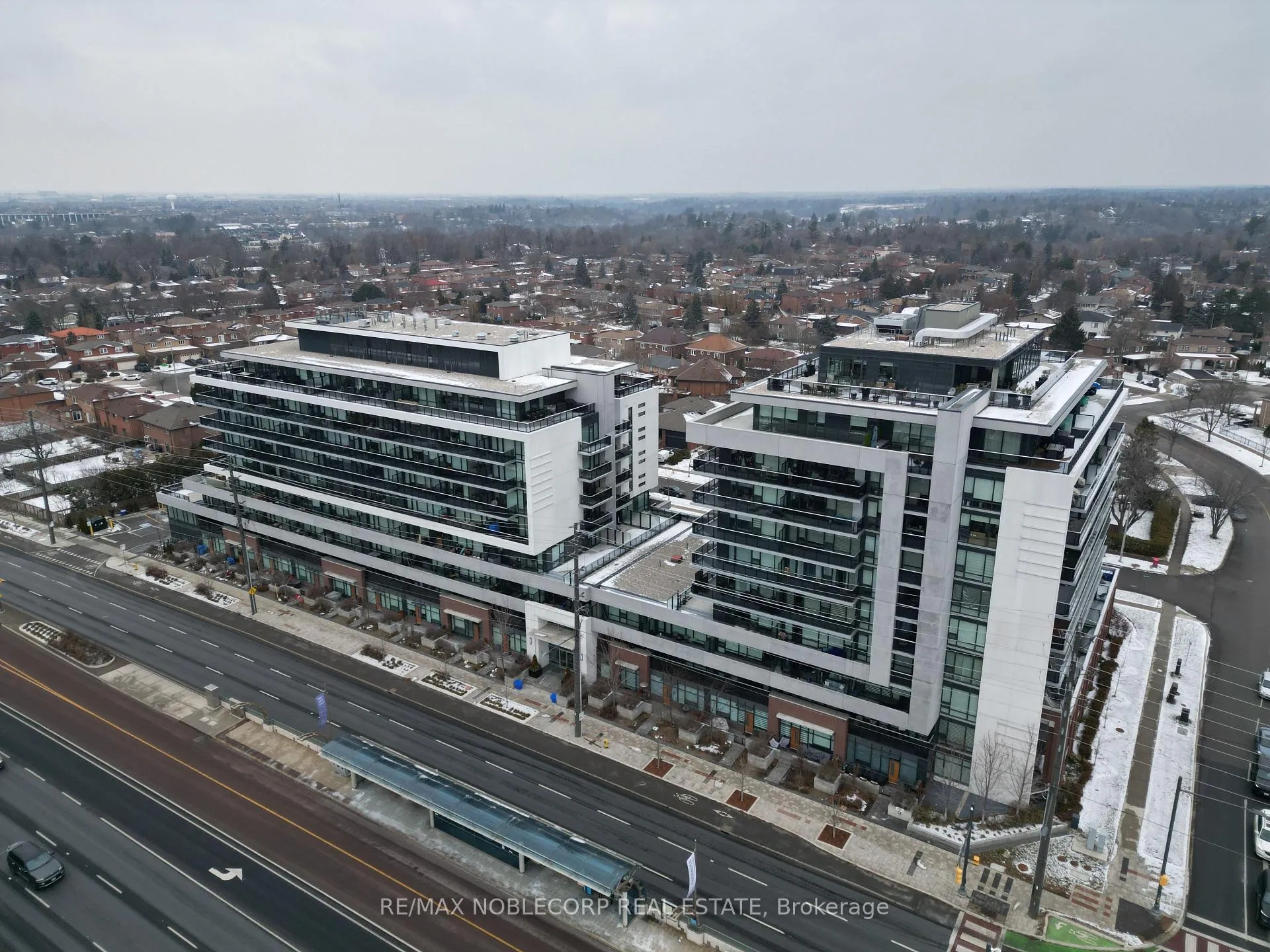 Photo 1 of Unit 232, 4800 Highway 7, Vaughan, East Woodbridge — HOMEH